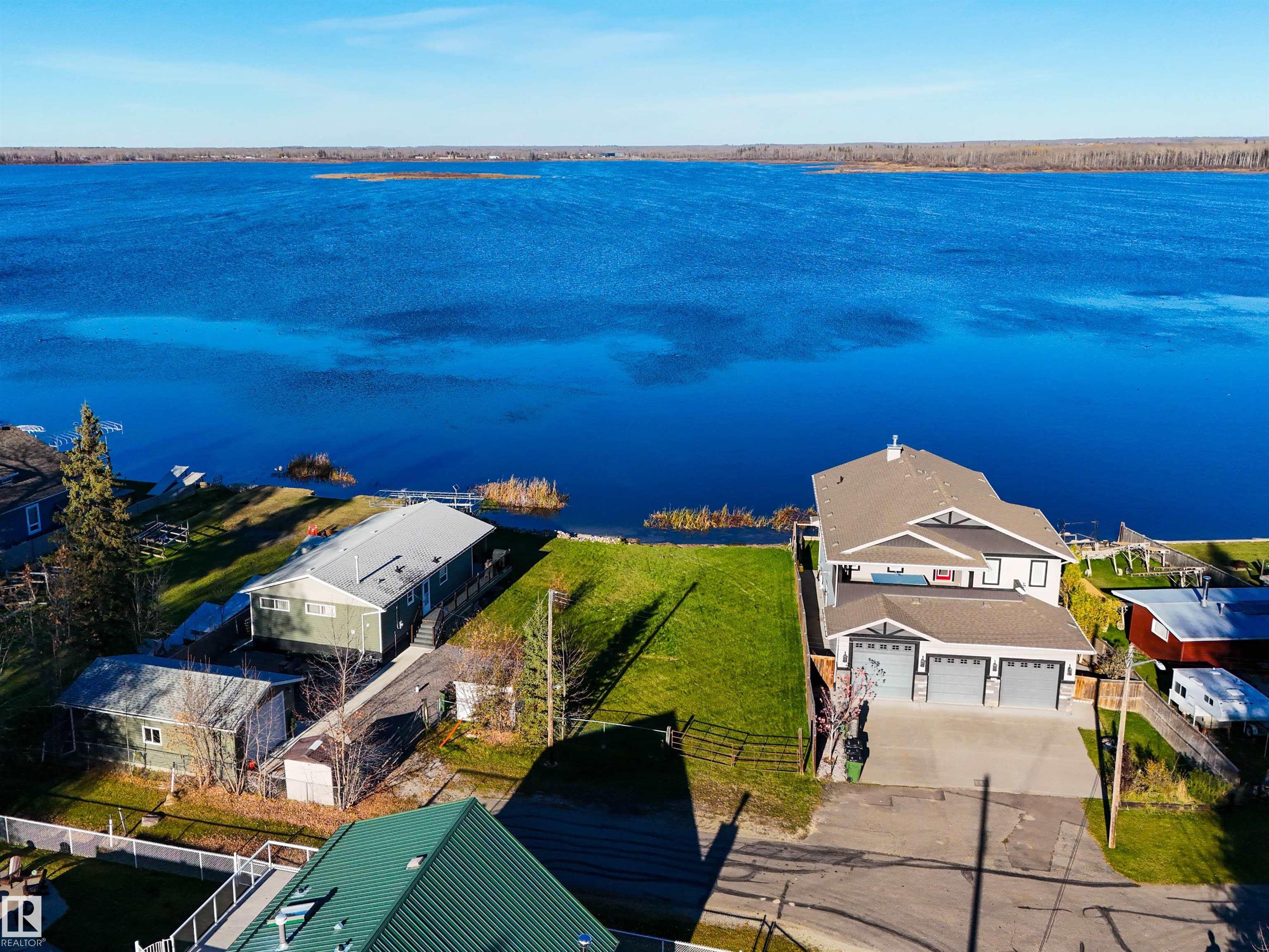 307 3 Street, Rural Lac Ste. Anne County, Alberta T0E0A2 For Sale ...