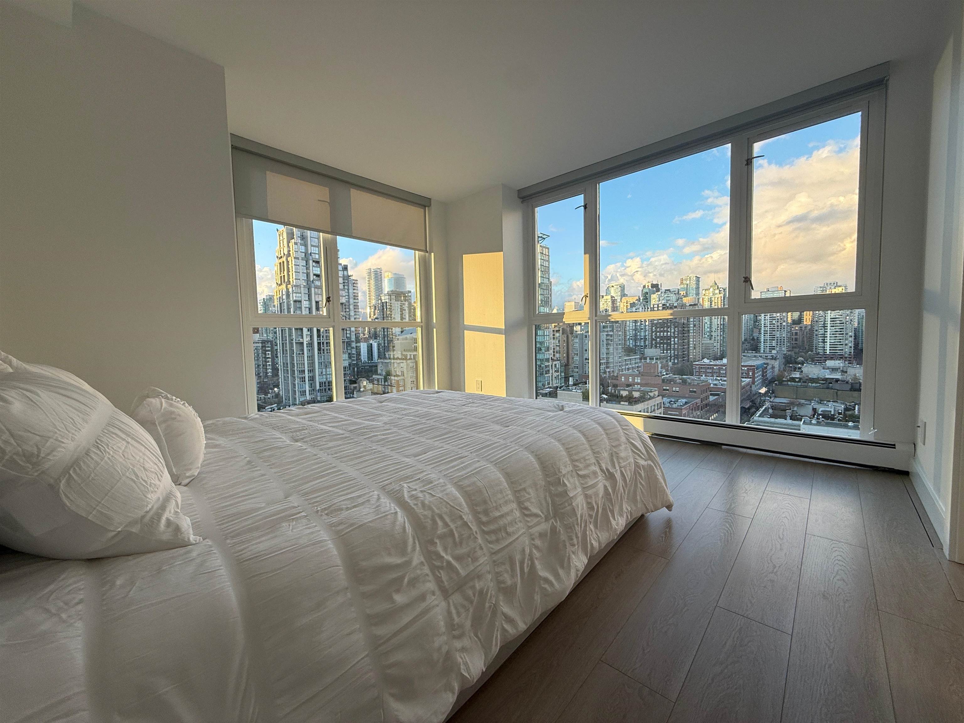 Unit 1801 - 289 Drake Street, Vancouver 2
