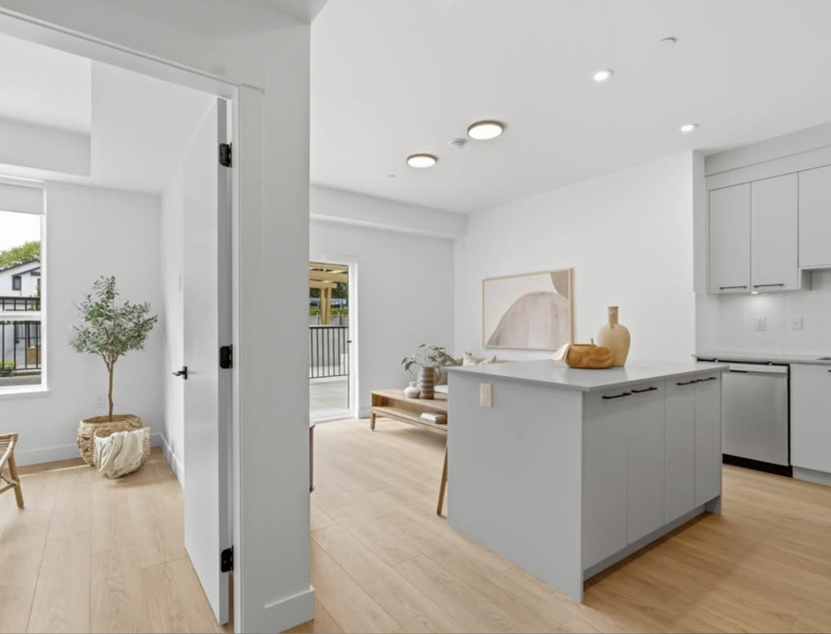 Unit 202 - 15638 24 Avenue, Surrey 3