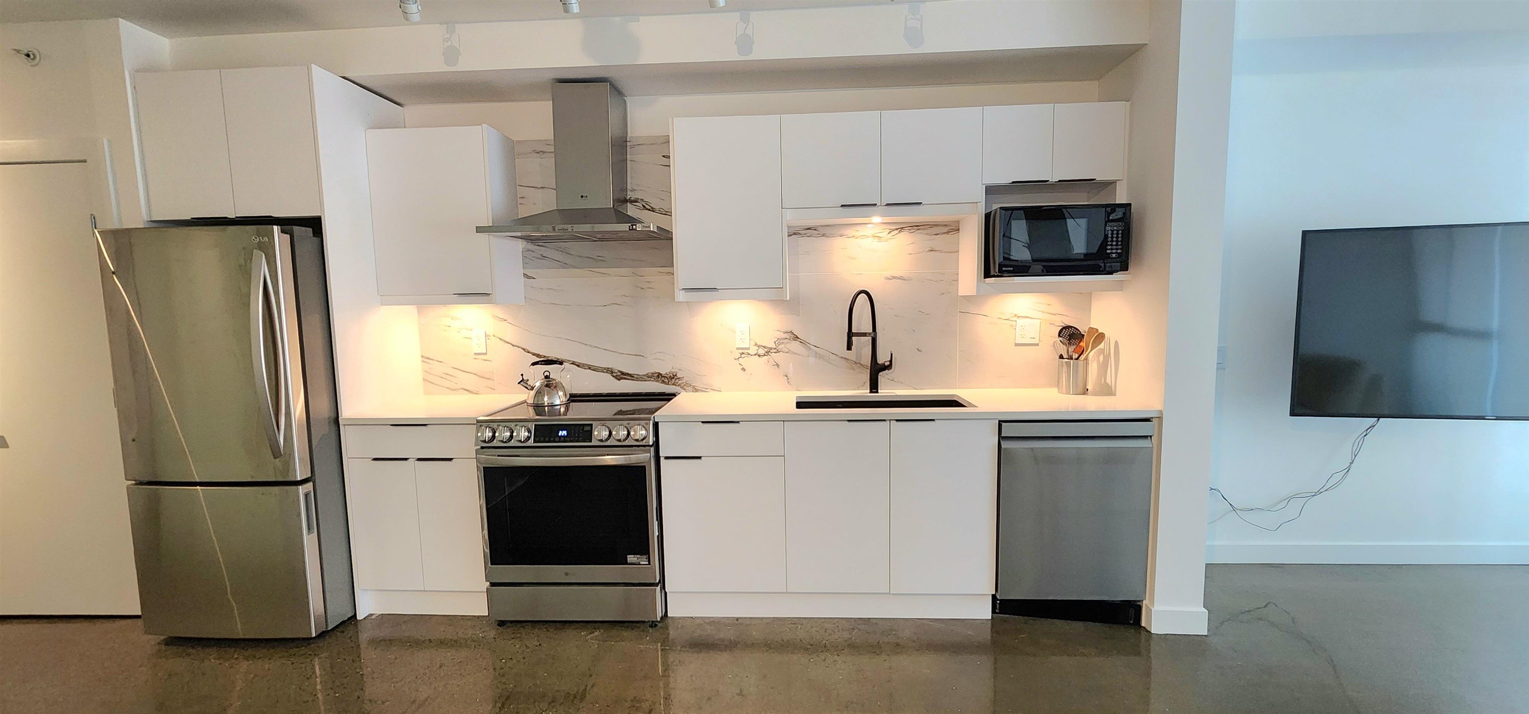 Unit 714 - 221 Union Street, Vancouver 3