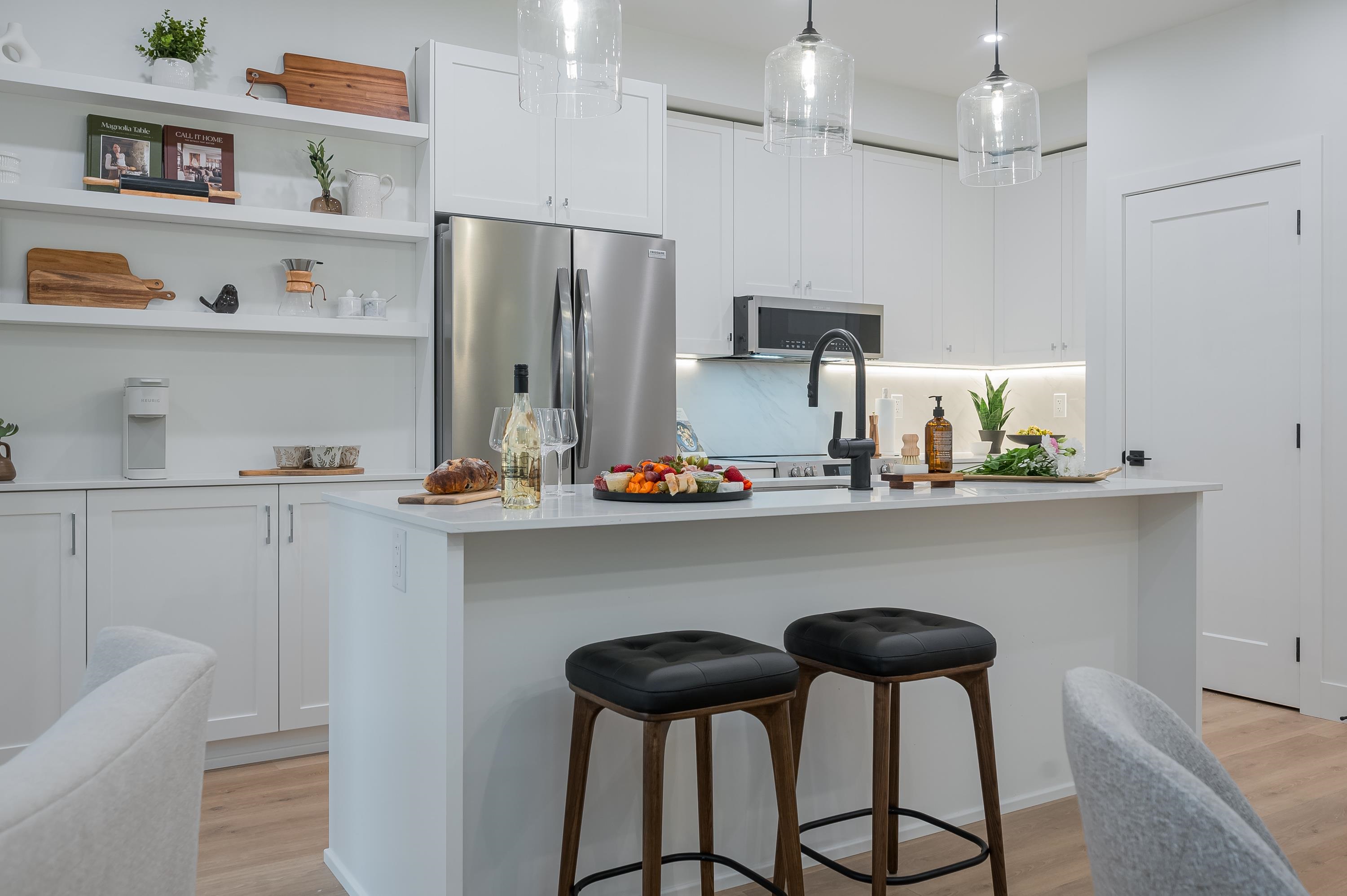 Unit 1 Bed + Den - 46195 Thomas Road, Chilliwack 3