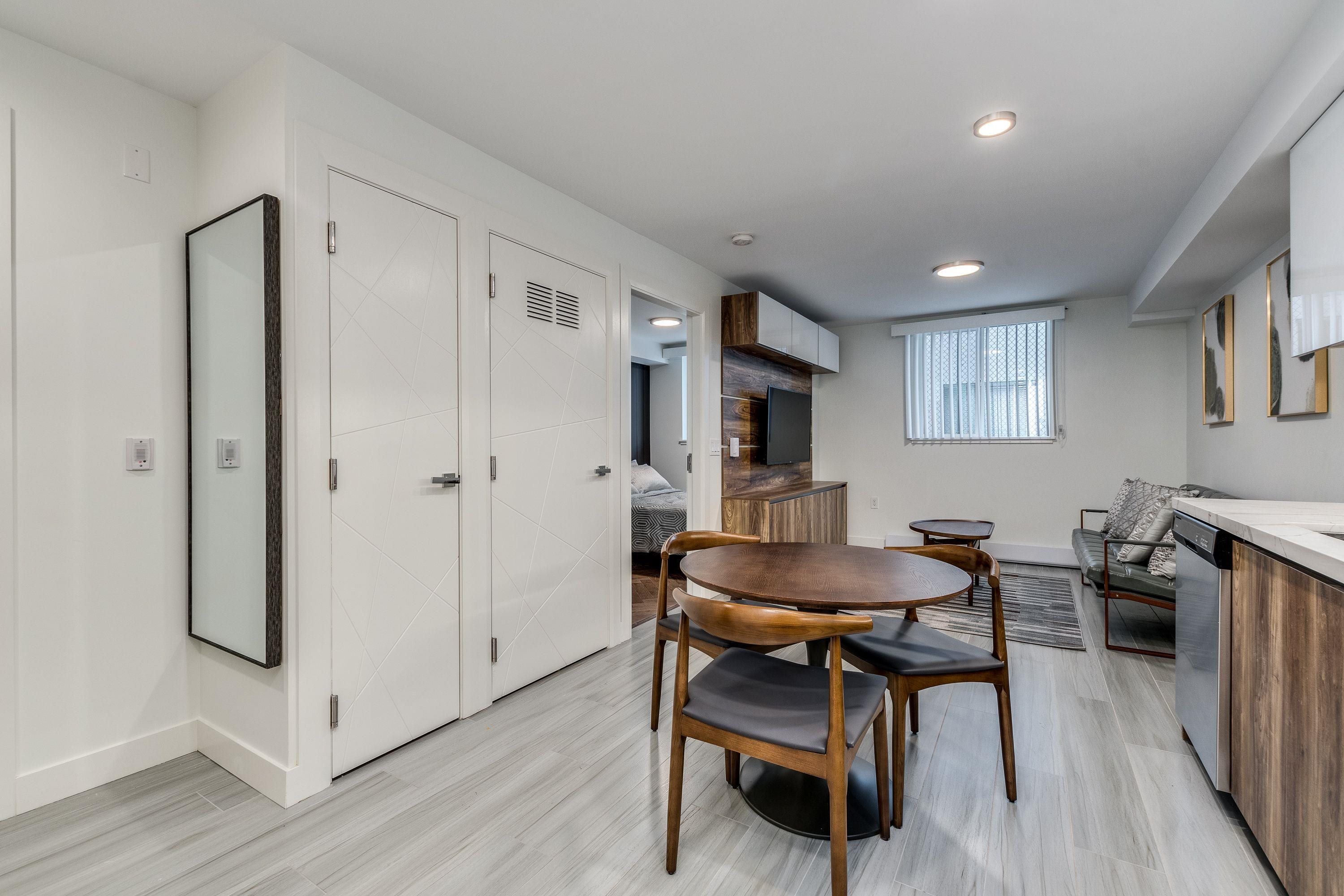 Unit 102 - 1168 Pendrell Street, Vancouver 4
