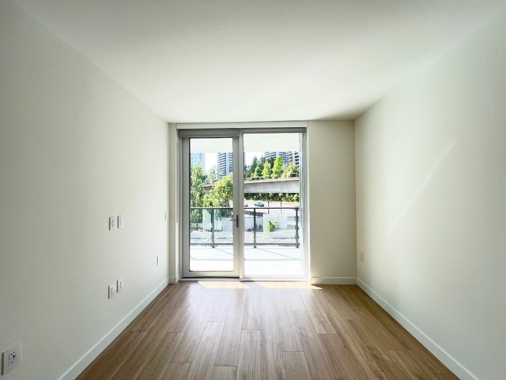 Unit 409 - 2135 Springer Avenue, Burnaby 4