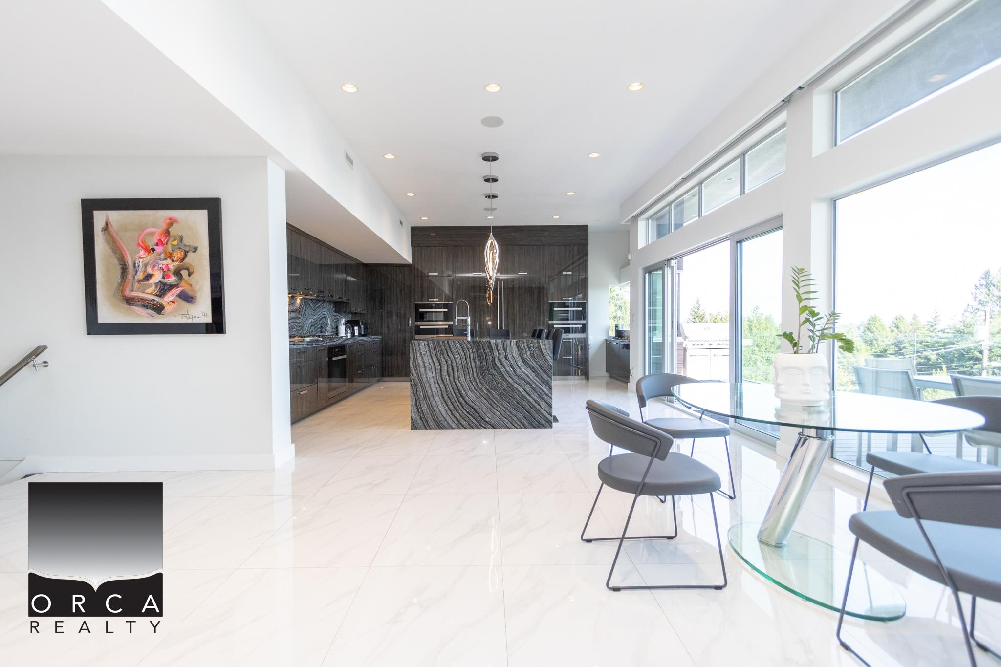 3305 Westmount Road, West Vancouver 5