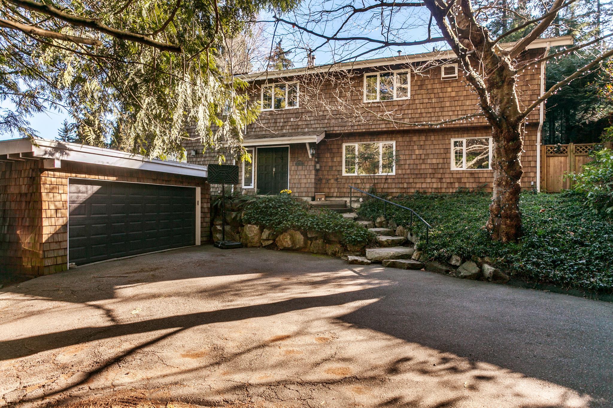 4956 Marine Drive, West Vancouver 2