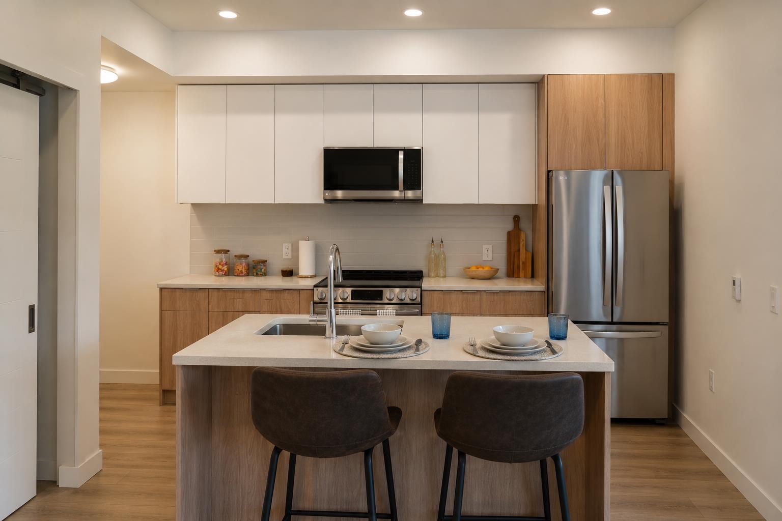 Unit 303 - 245 Bewicke Avenue, North Vancouver 4