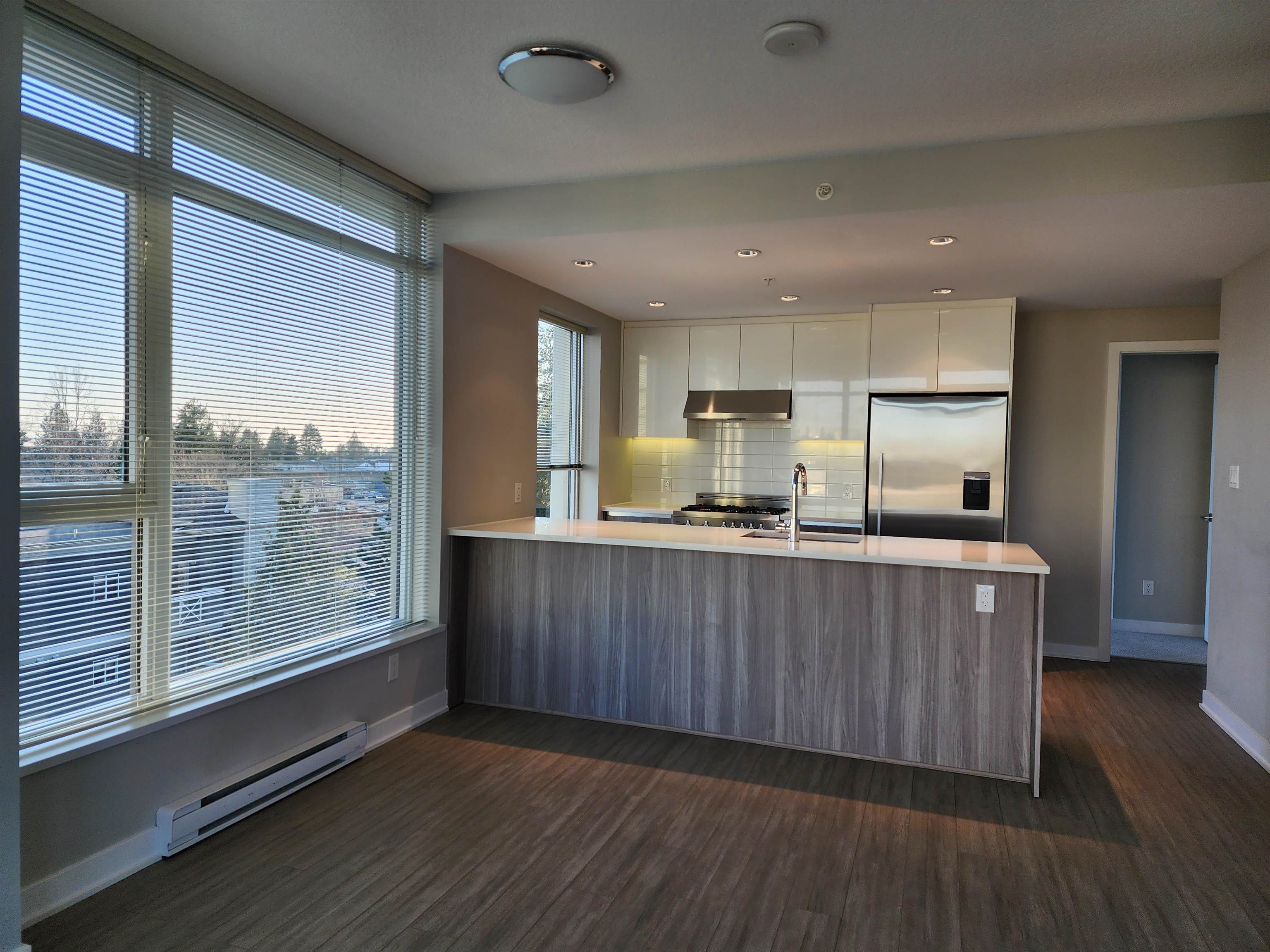 Unit 5xx - 4900 Lennox Lane, Burnaby 2