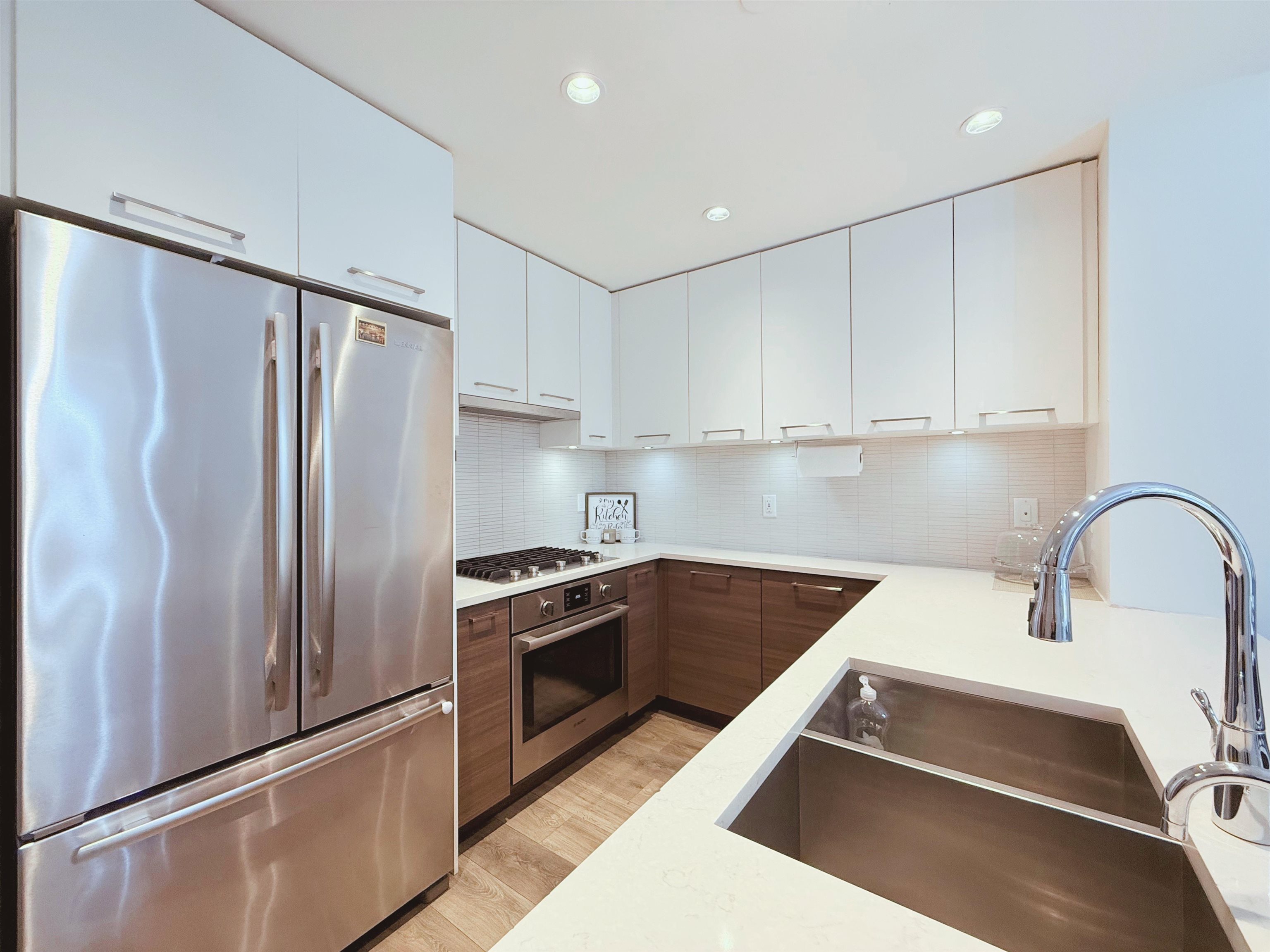 Unit 507 - 8580 River District Crossing, Vancouver 2