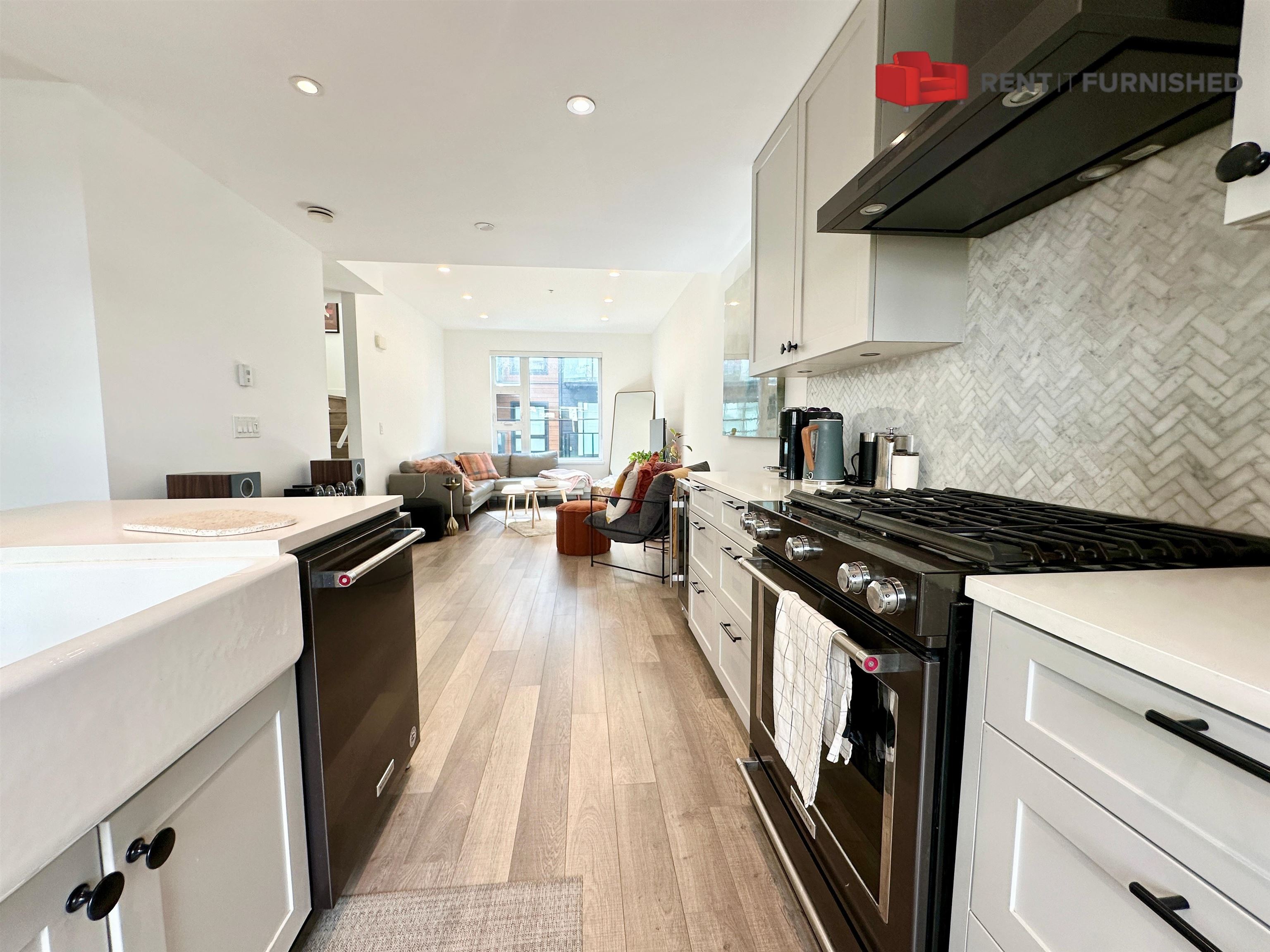 Unit 113 - 515 2nd Street E, Vancouver 4