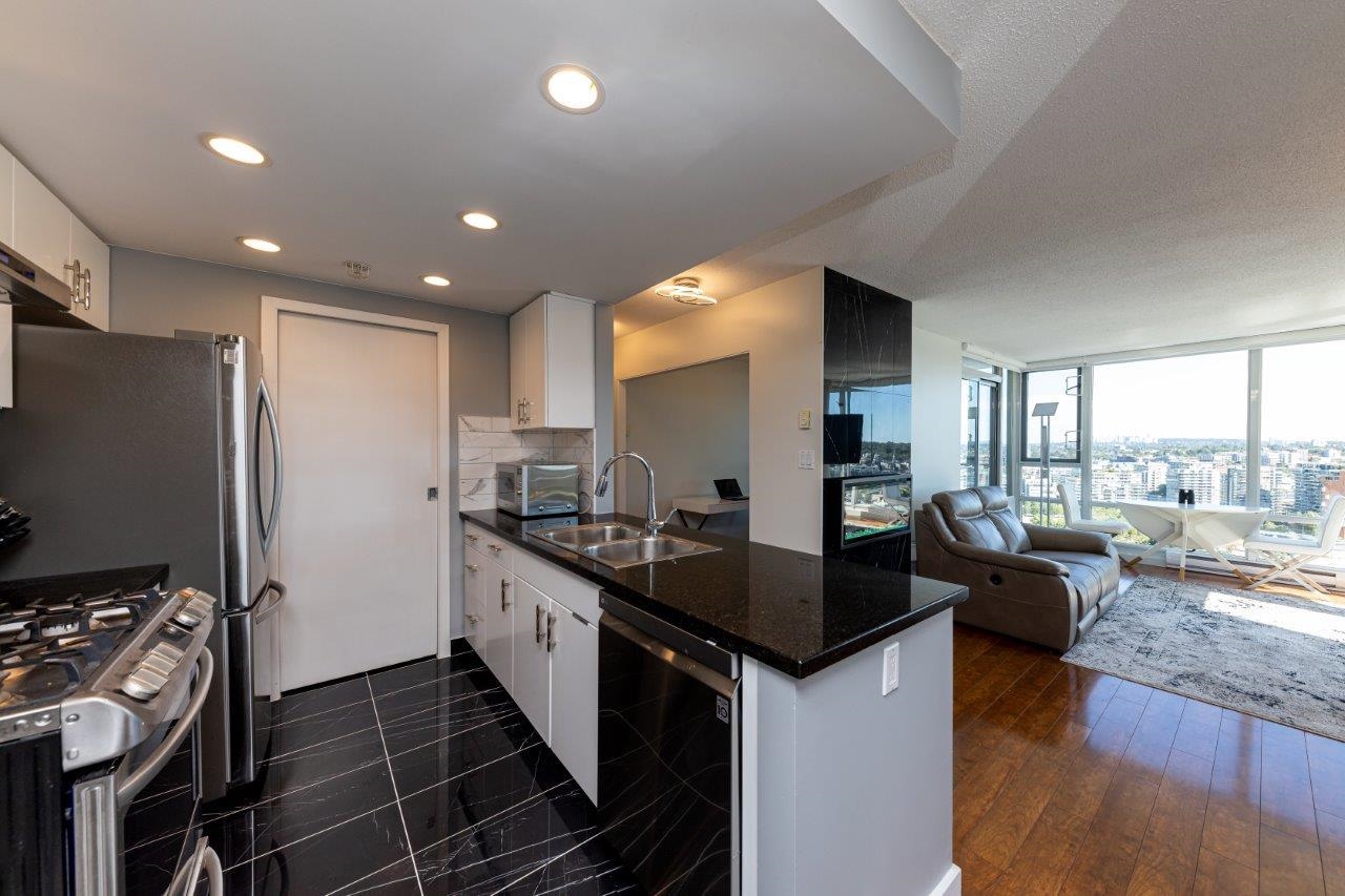 Unit 2905 - 1033 Marinaside Crescent, Vancouver 3