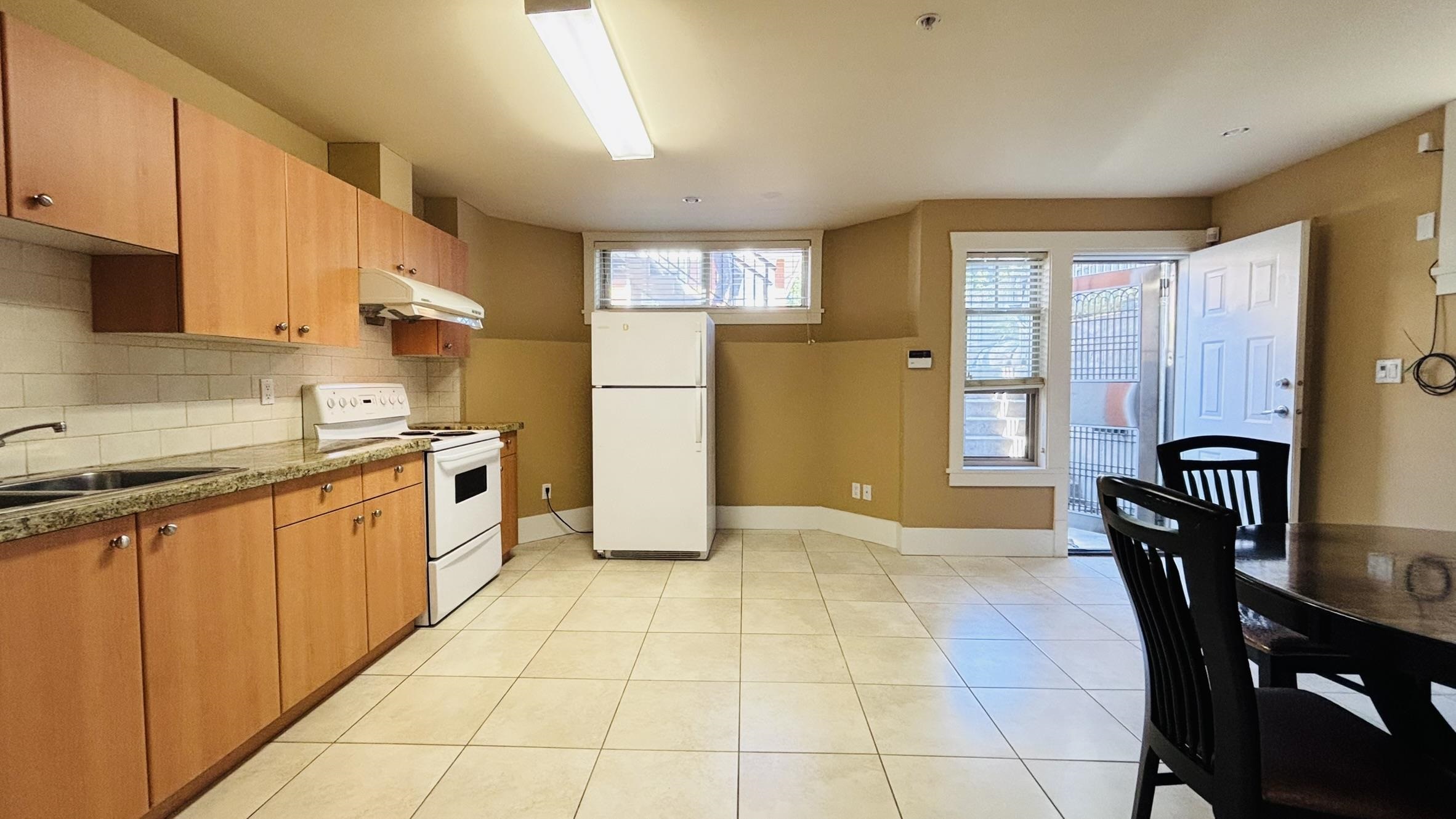 Unit 2 - 2139 22nd Avenue W, Vancouver 3