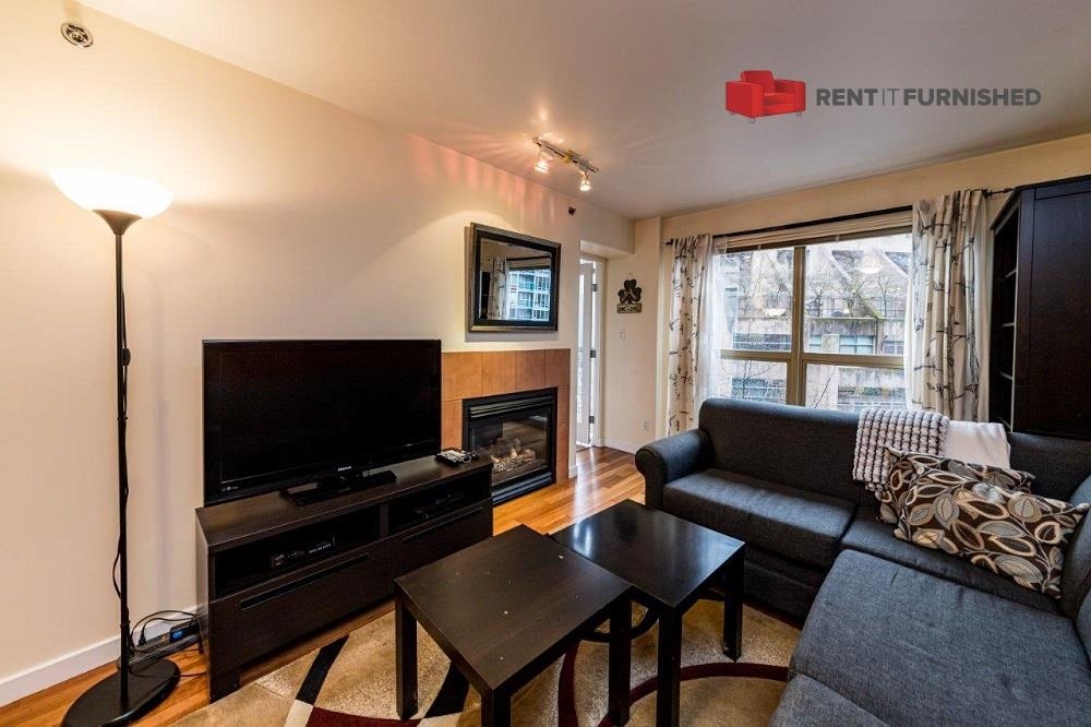 819 Hamilton Street, Vancouver 3