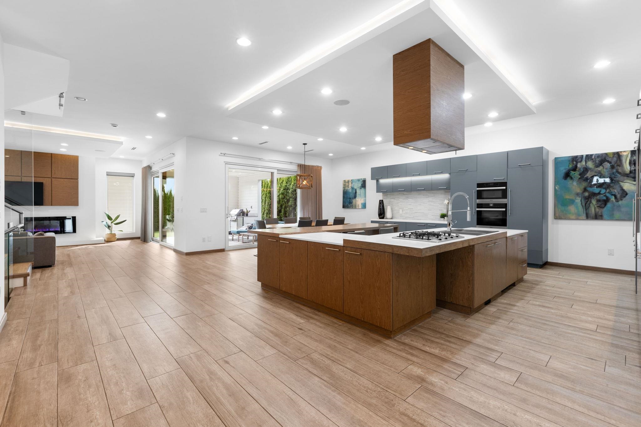 2150 Kugler Avenue, Coquitlam 2