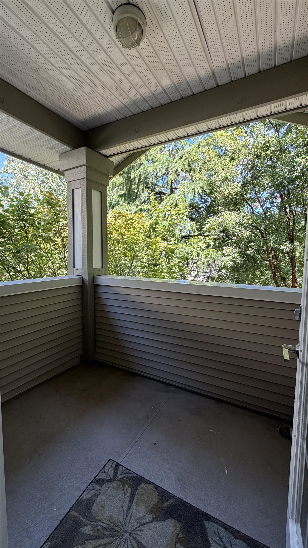 Unit 6 - 2733 Parkway Drive, Surrey 4