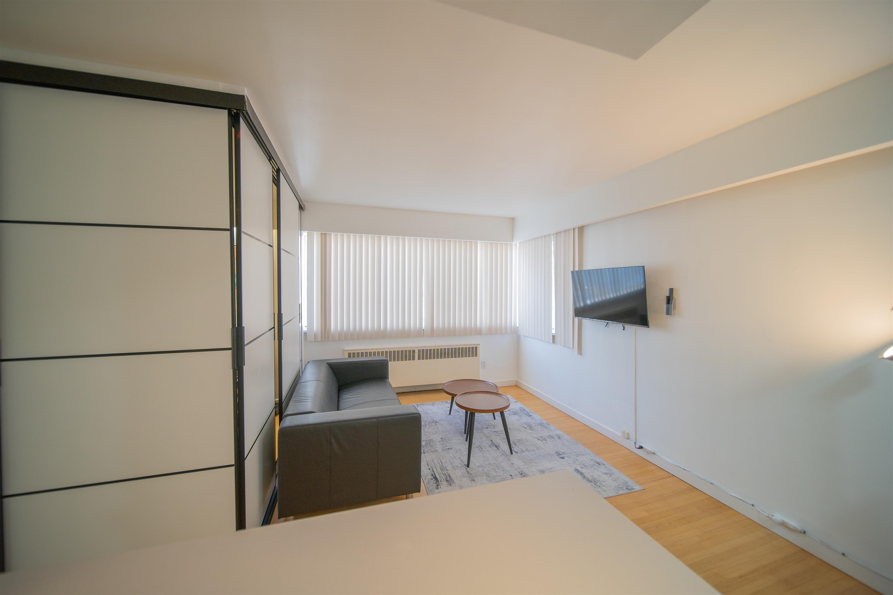 Unit 107 - 1925 Nelsonstreet, Vancouver 3