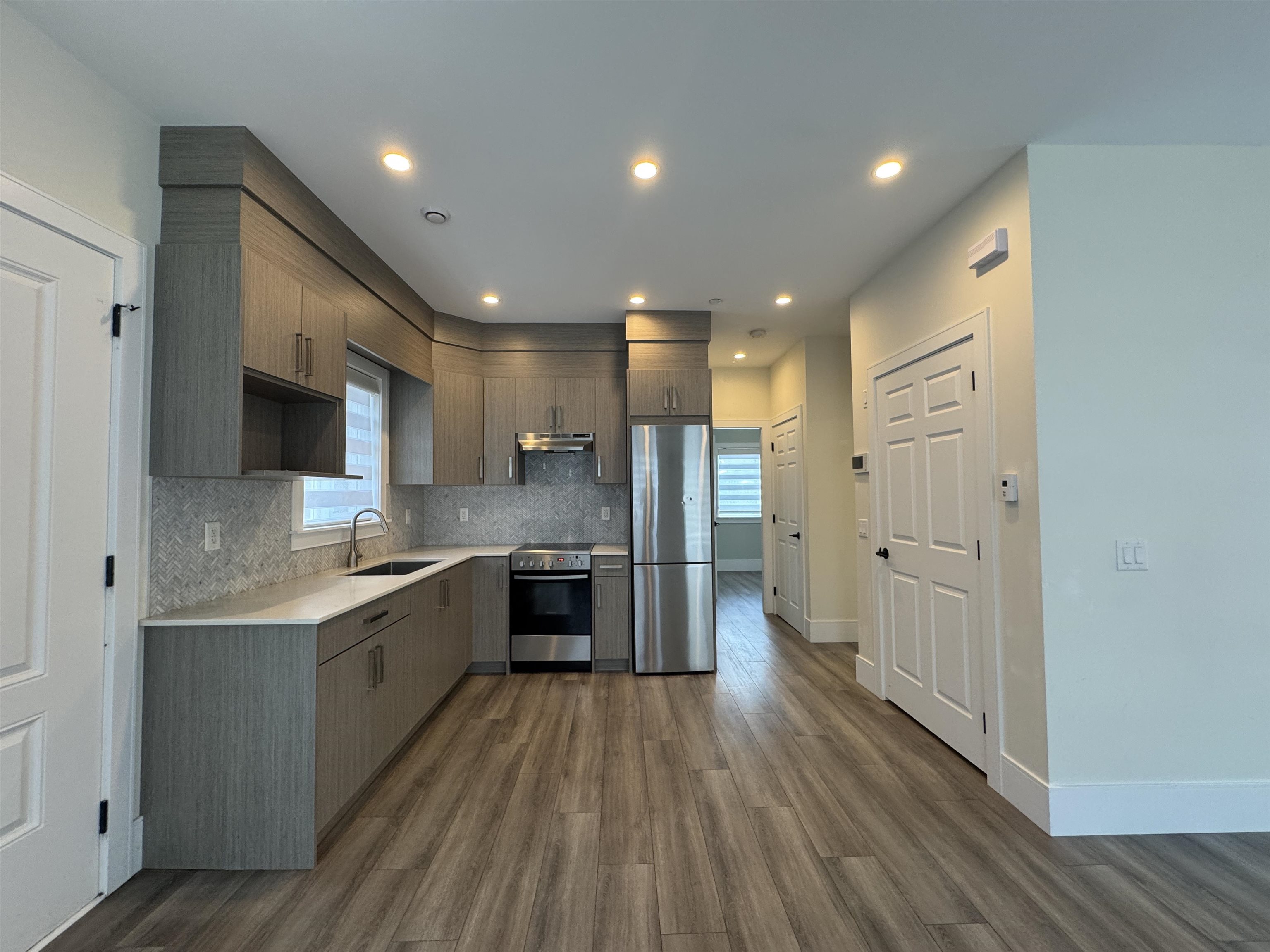 Unit Coach House - 11901 Gee St, Maple Ridge 2