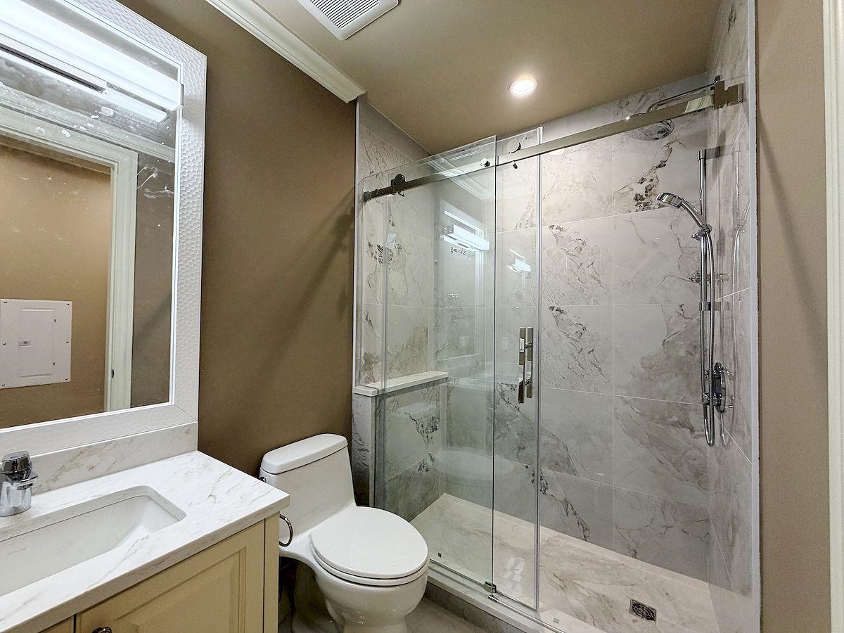 Unit 2 - 38xx 36th Avenue W, Vancouver 4