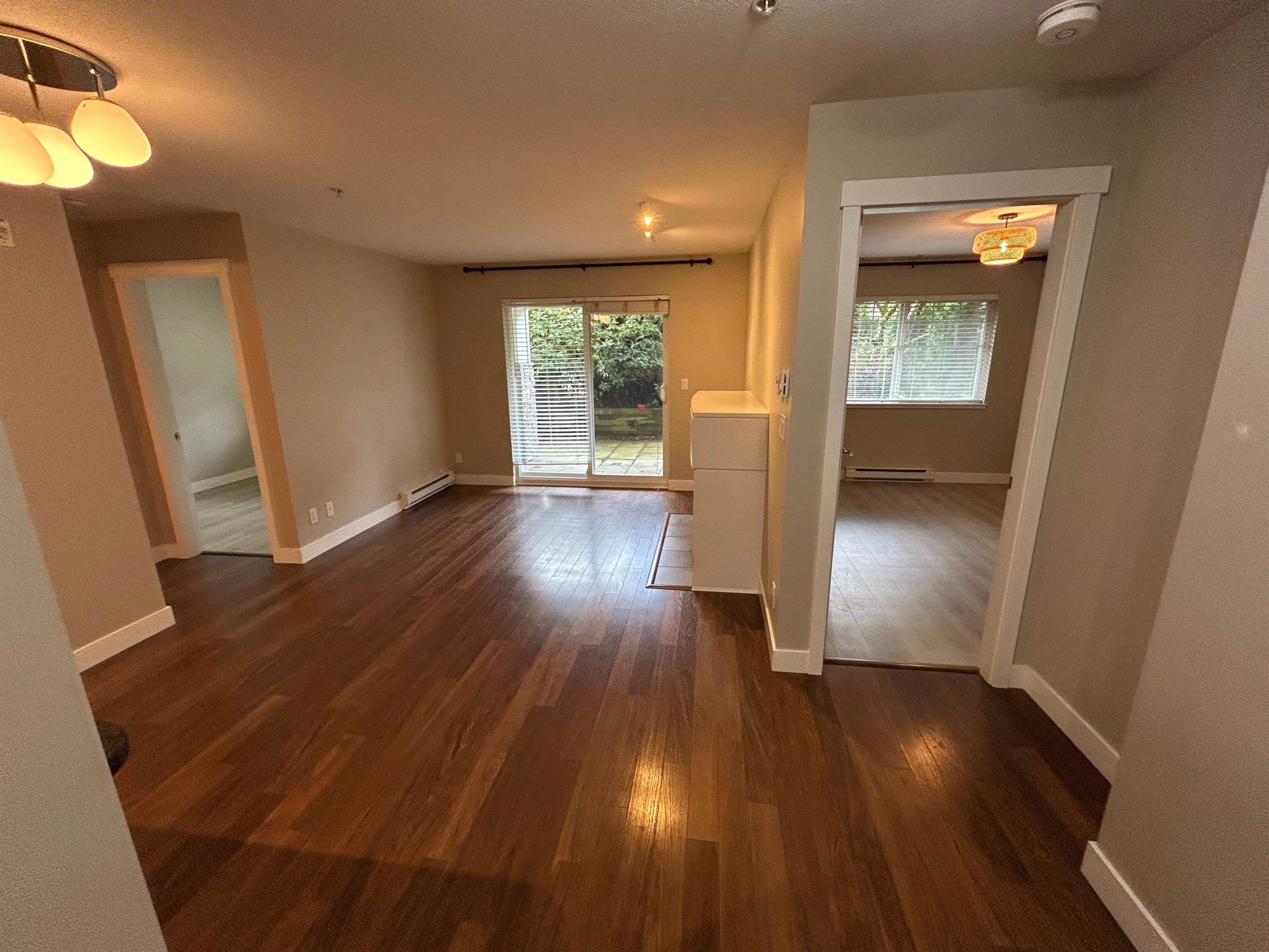 19388 65 Avenue, Surrey 2