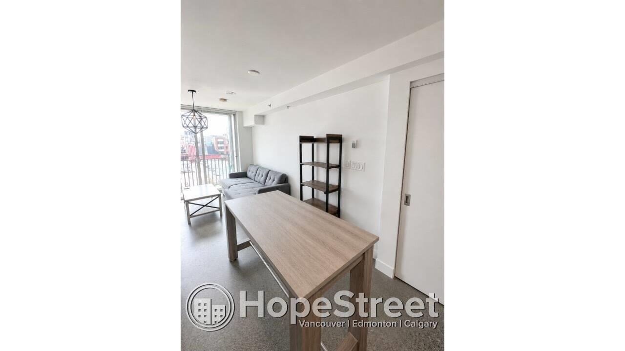 Unit 605 - 231 East Pender Street, Vancouver 5