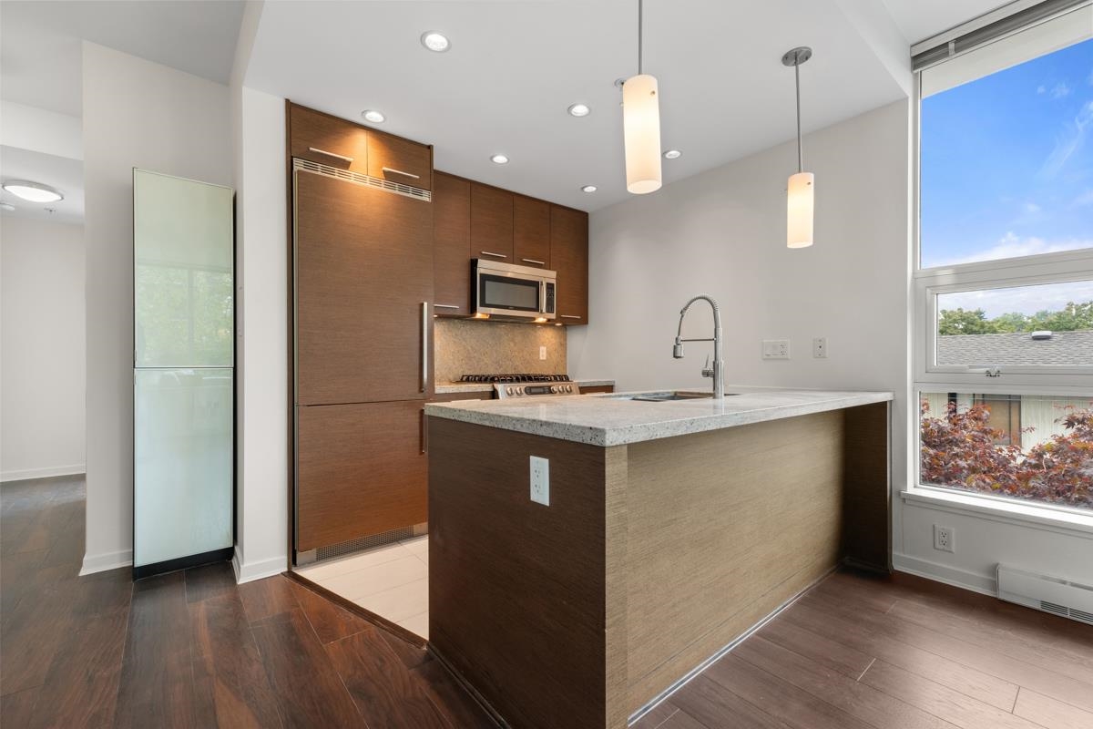 Unit 302 - 2528 Maple Street, Vancouver 3
