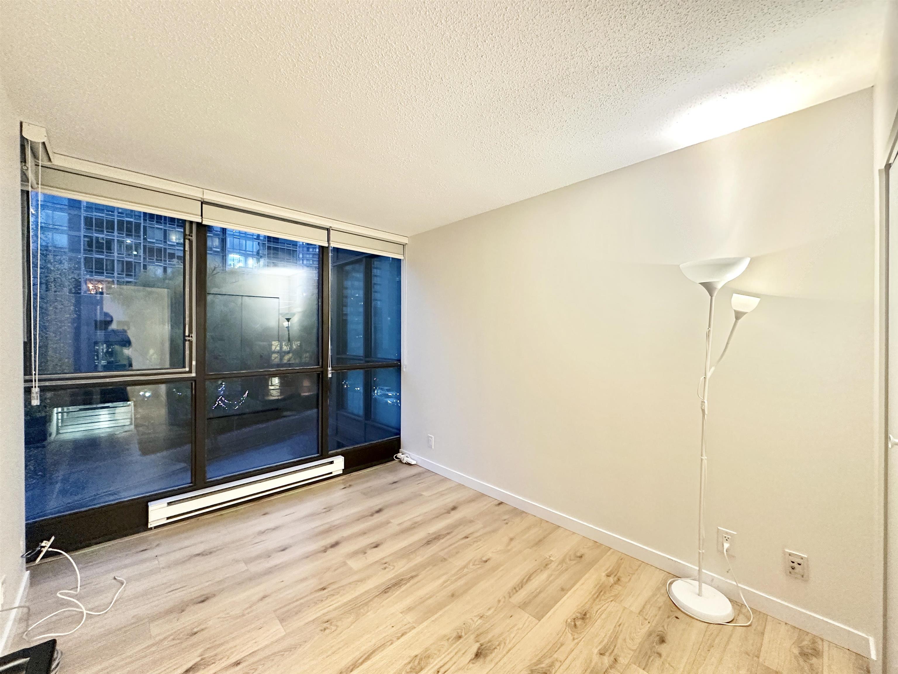 Unit 302 - 1331 Alberni Street, Vancouver 2
