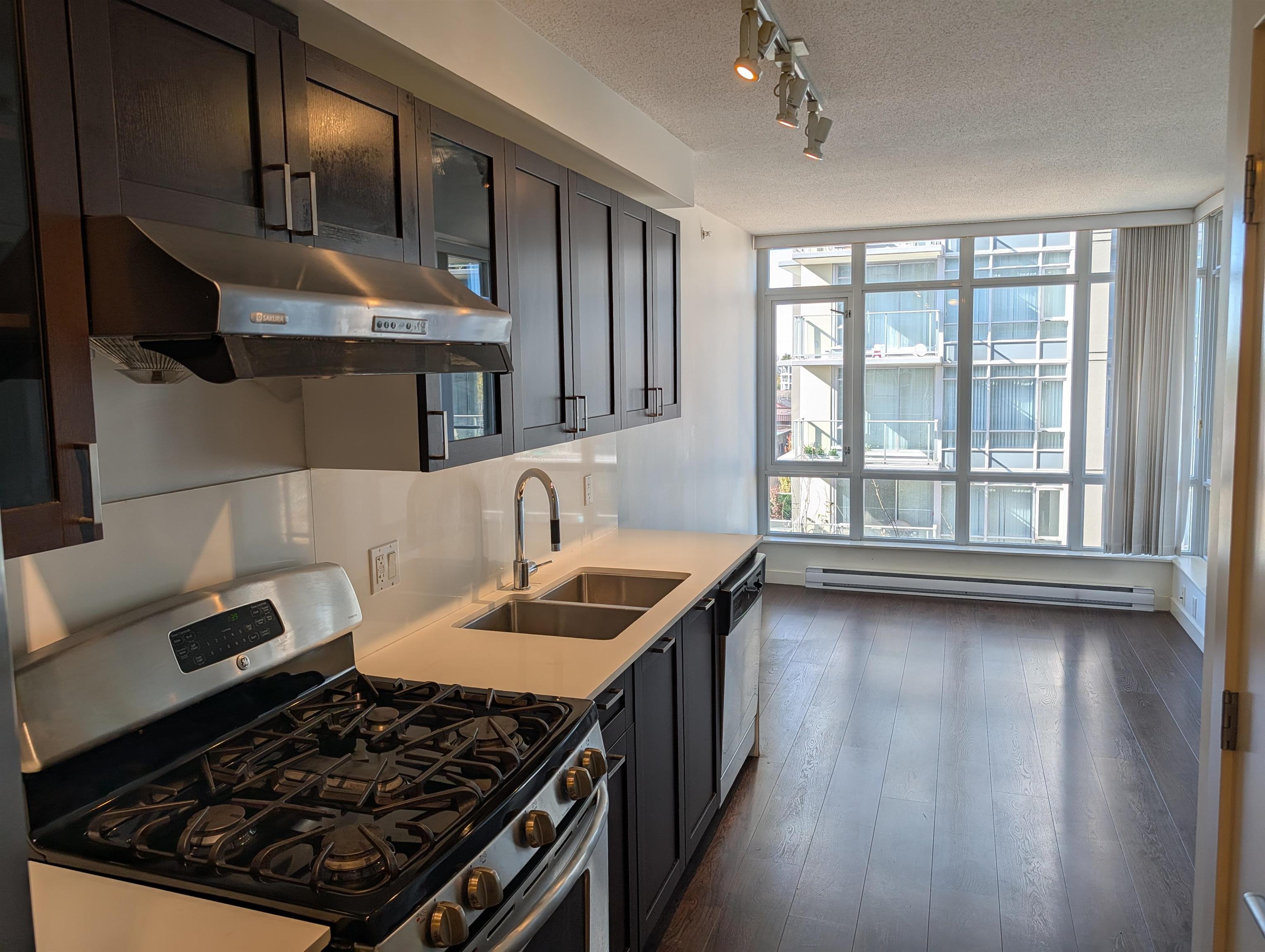 Unit 304 - 4818 Eldorado Mews, Vancouver 3