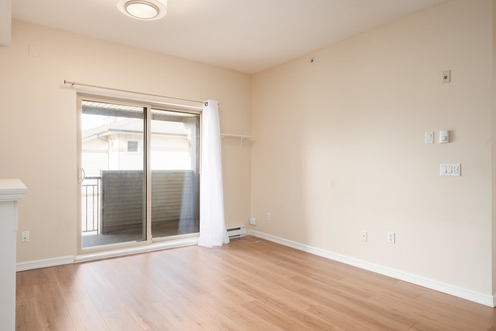 Unit 411 - 10088 148 Street, Surrey 3