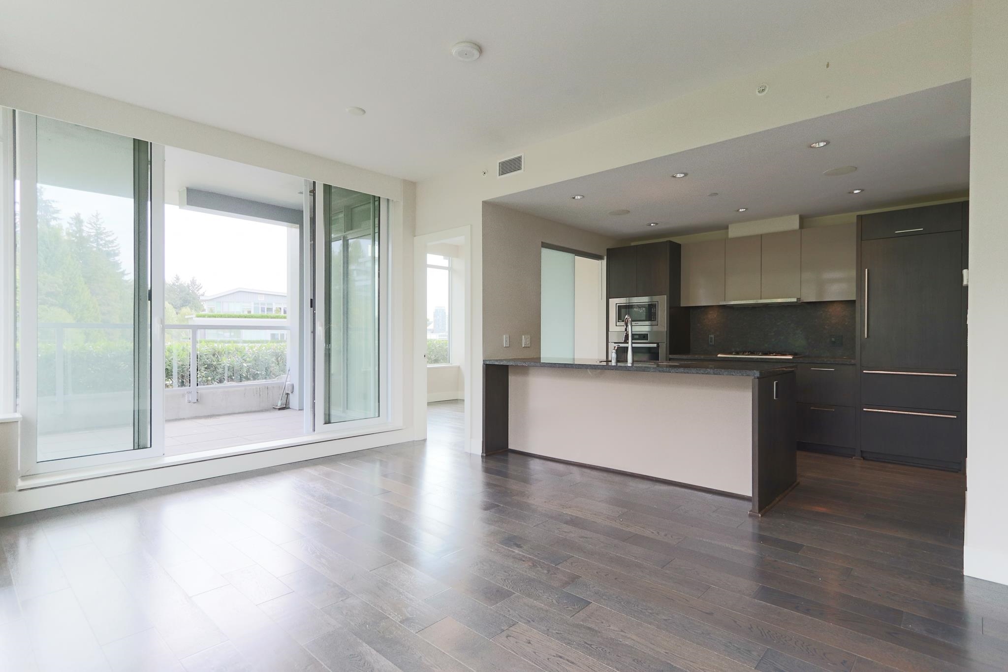 Unit 600 - 866 Arthur Erickson Place Place, West Vancouver 3