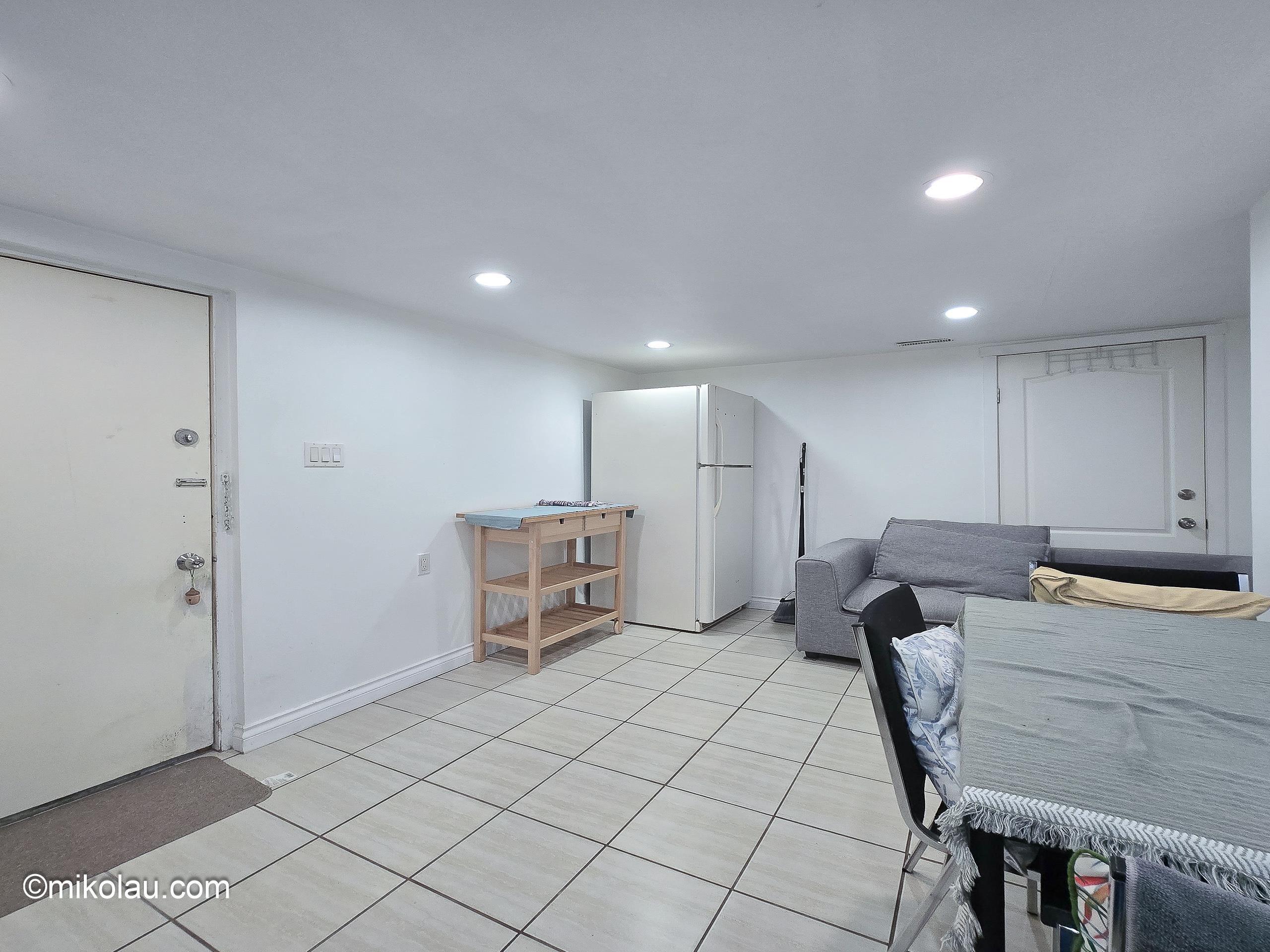 1xx Gilmore Ave, Burnaby 2