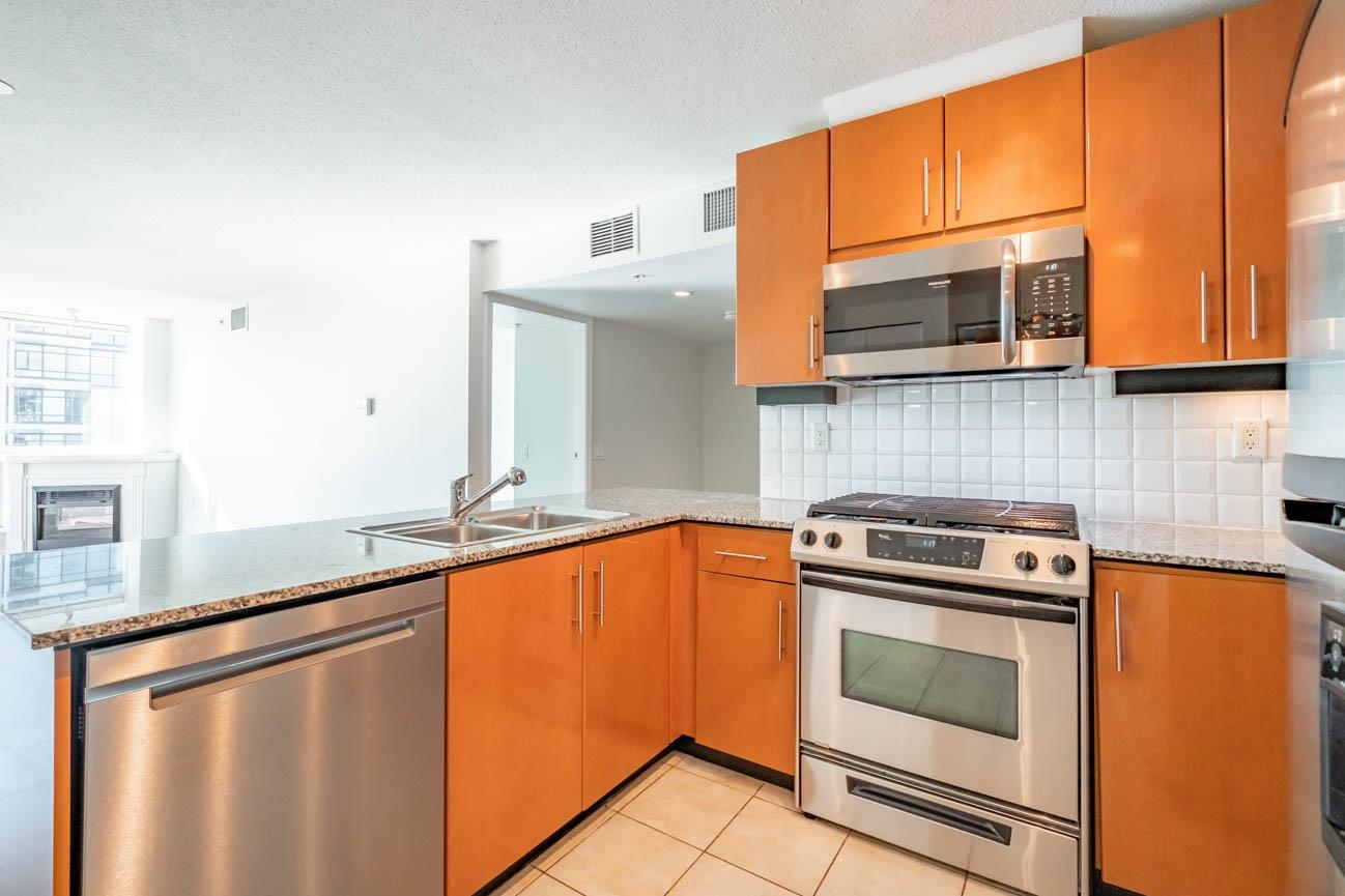 Unit 704 - 188 Esplanade E, North Vancouver 5