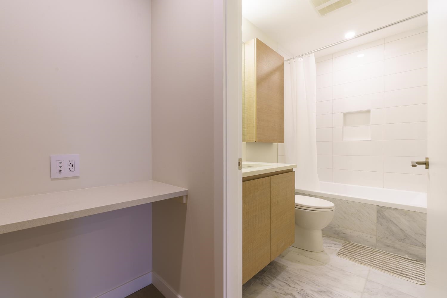 Unit 22XX - 2186 Gilmore Avenue, Burnaby 3