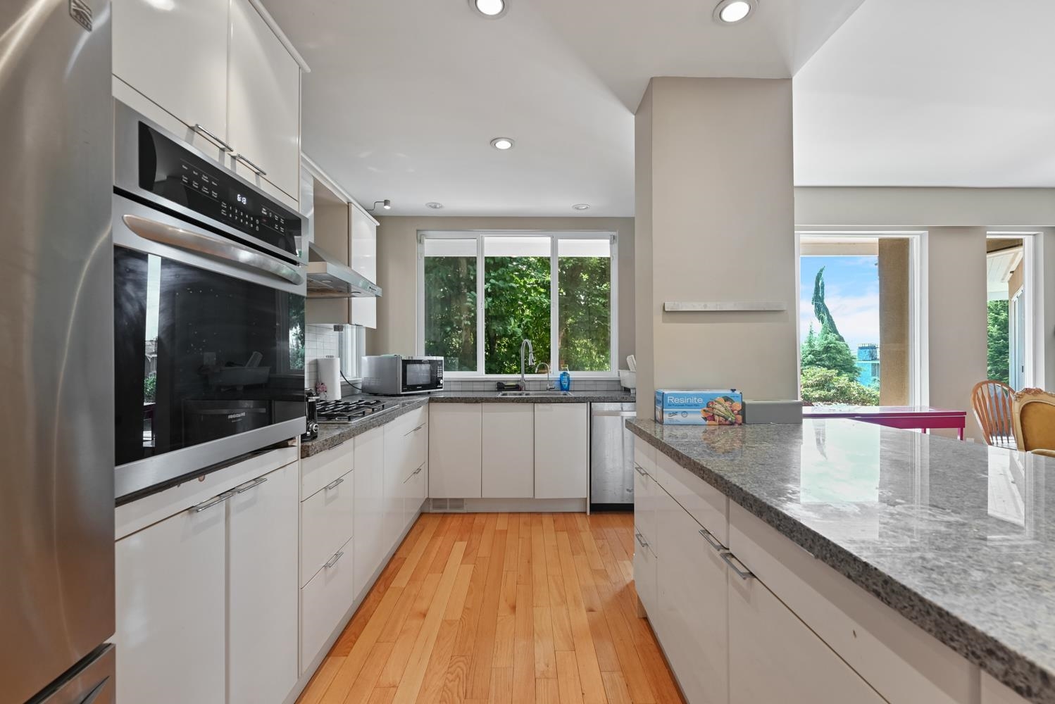 Unit Main Floor - 1053 Millstream Road, Vancouver 2
