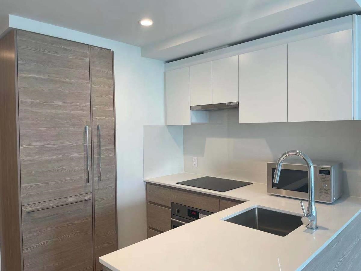 Unit 13XX - 13655 Fraser Hwy, Surrey 2