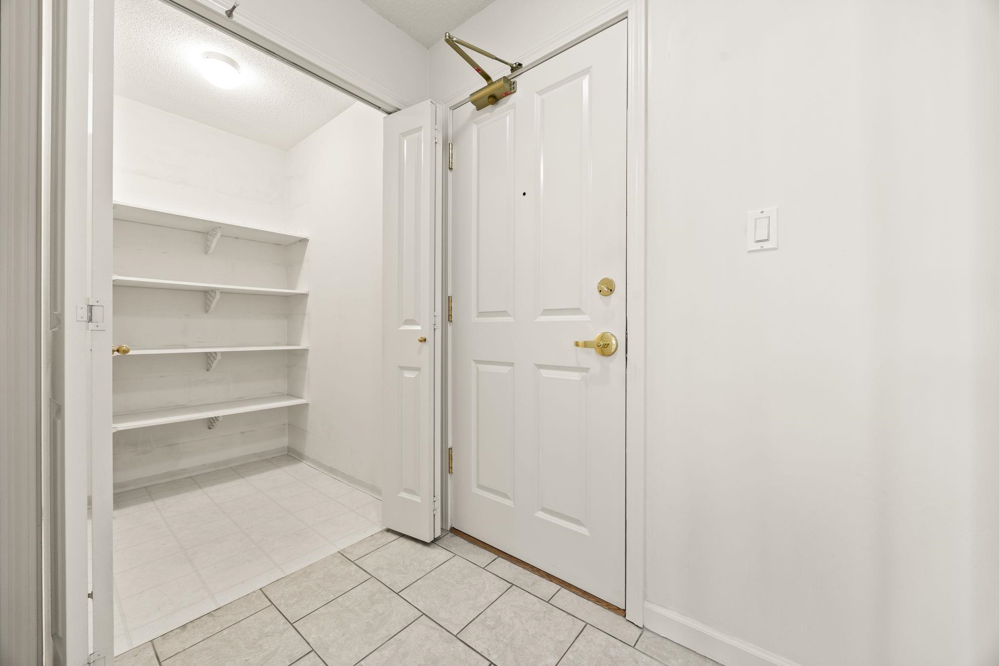 Unit 401 - 4425 Halifax Street, Burnaby 5