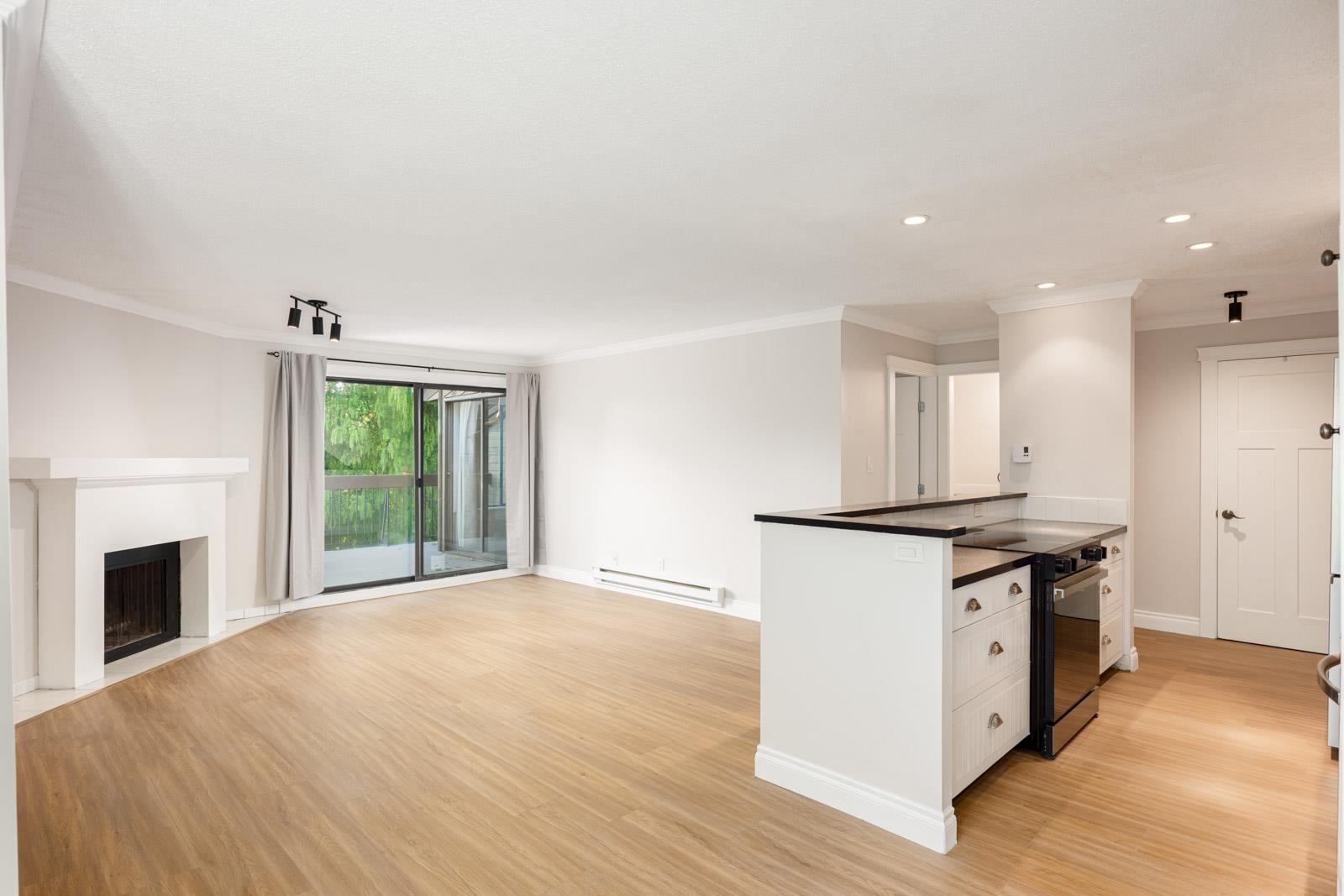 Unit 301 - 7831 No. 1 Road, Richmond 4
