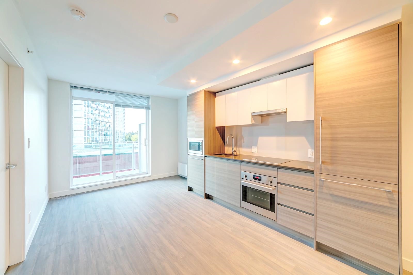 Unit 13xx - 13655 Fraser Highway, Surrey 2