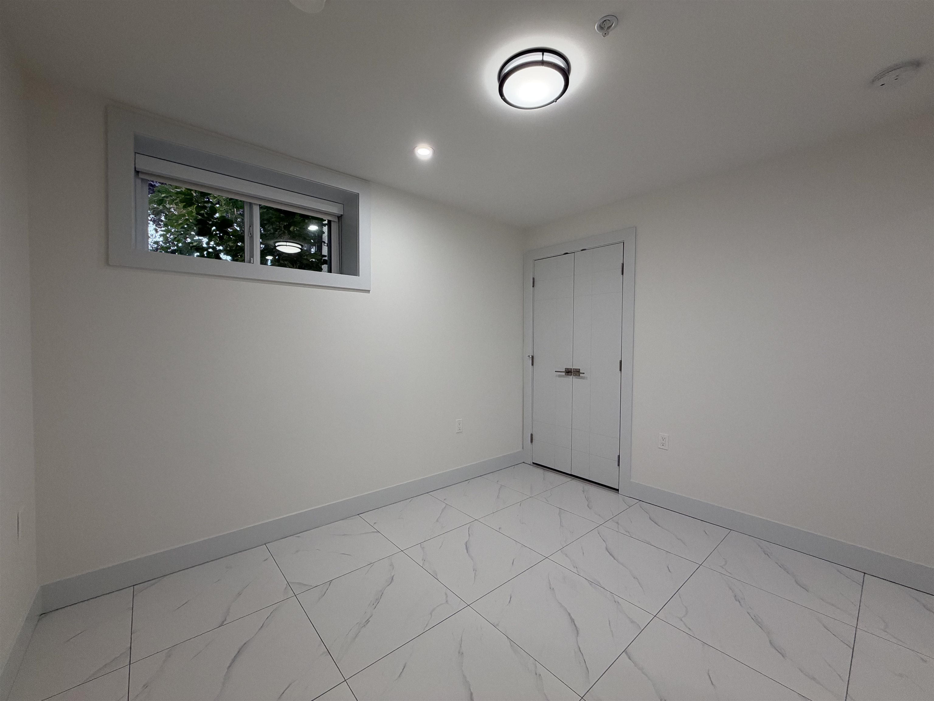Unit 2 - 1052 E 50th Avenue, Vancouver 4