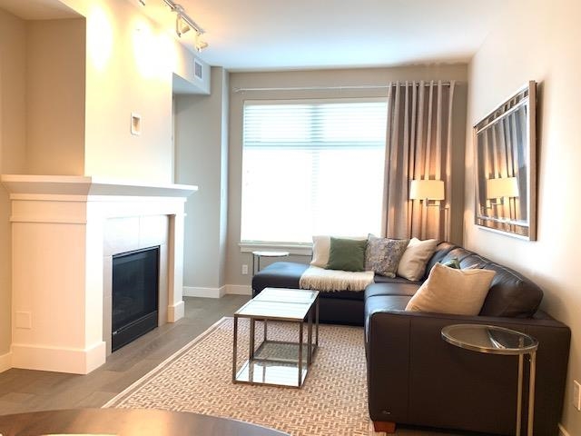Unit 211 - 5011 Springs Boulevard, Tsawwassen 2