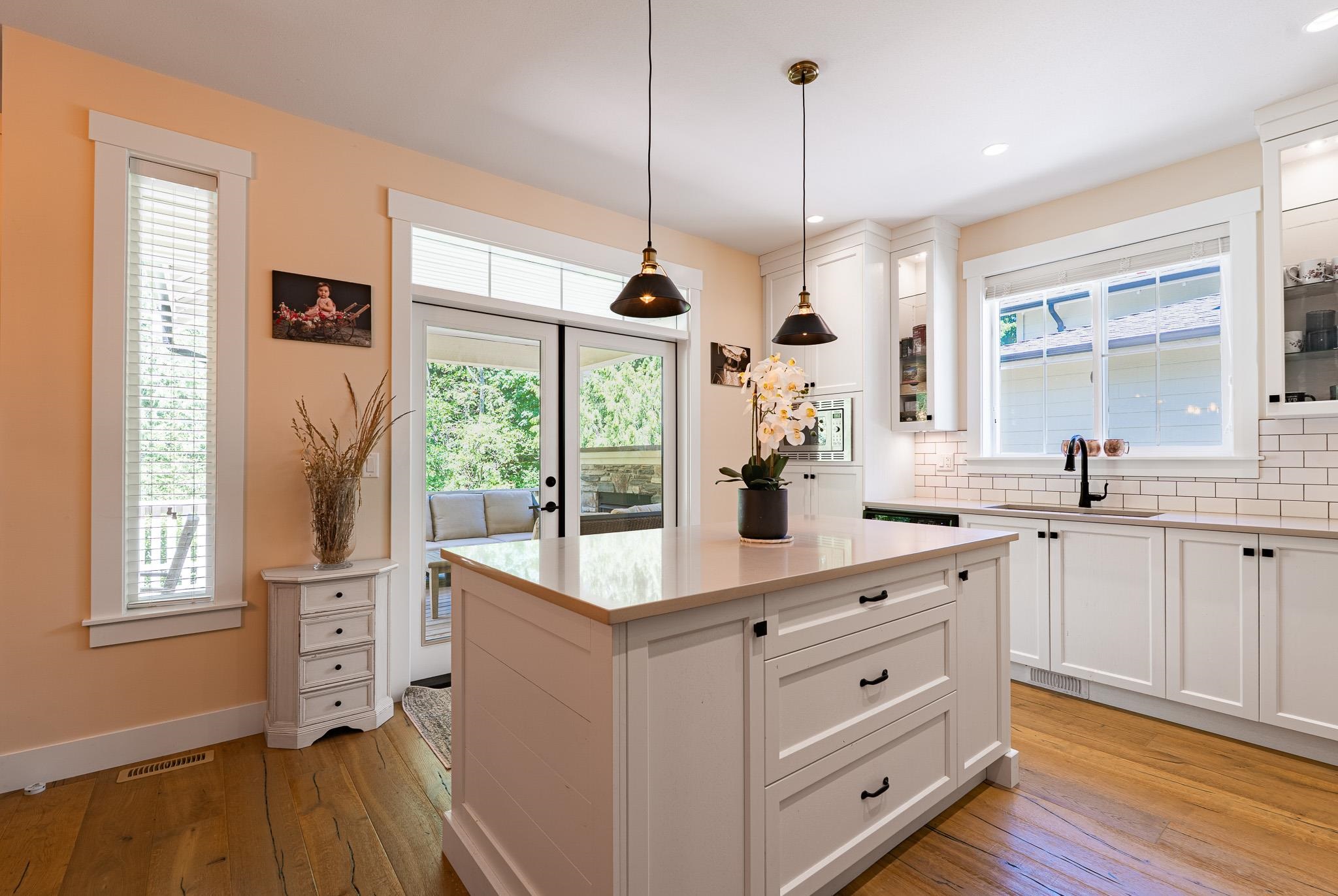 43318 Creekside Circle, Cultus Lake 2