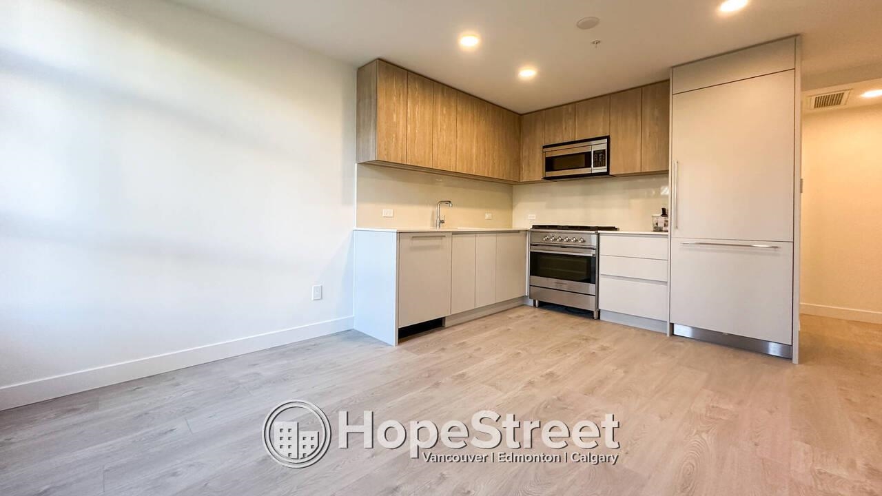 Unit 11 - 6309 Oak Street, Vancouver 4
