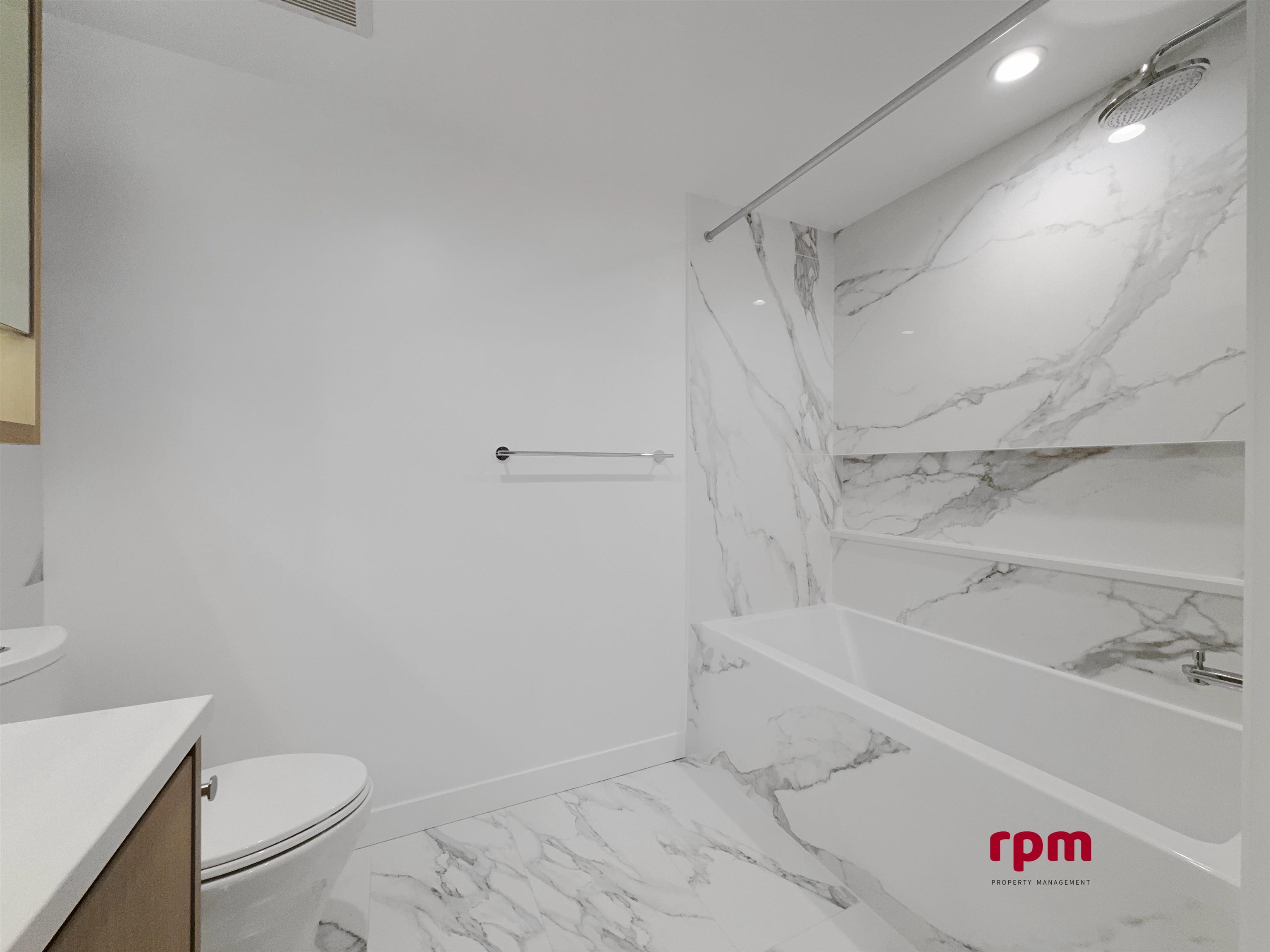 Unit 10xx - 13778 100 Avenue, Surrey 5