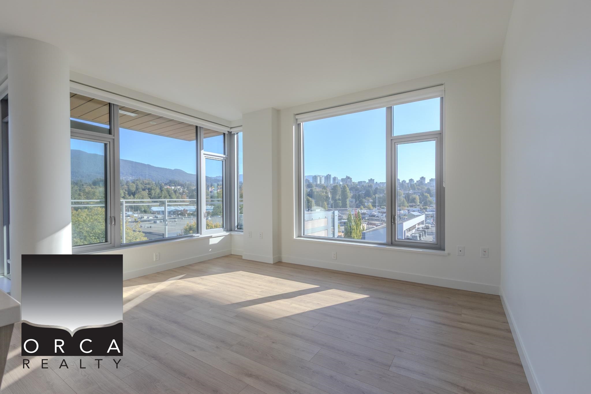 Unit 609 - 755 Harbour Drive, North Vancouver 2