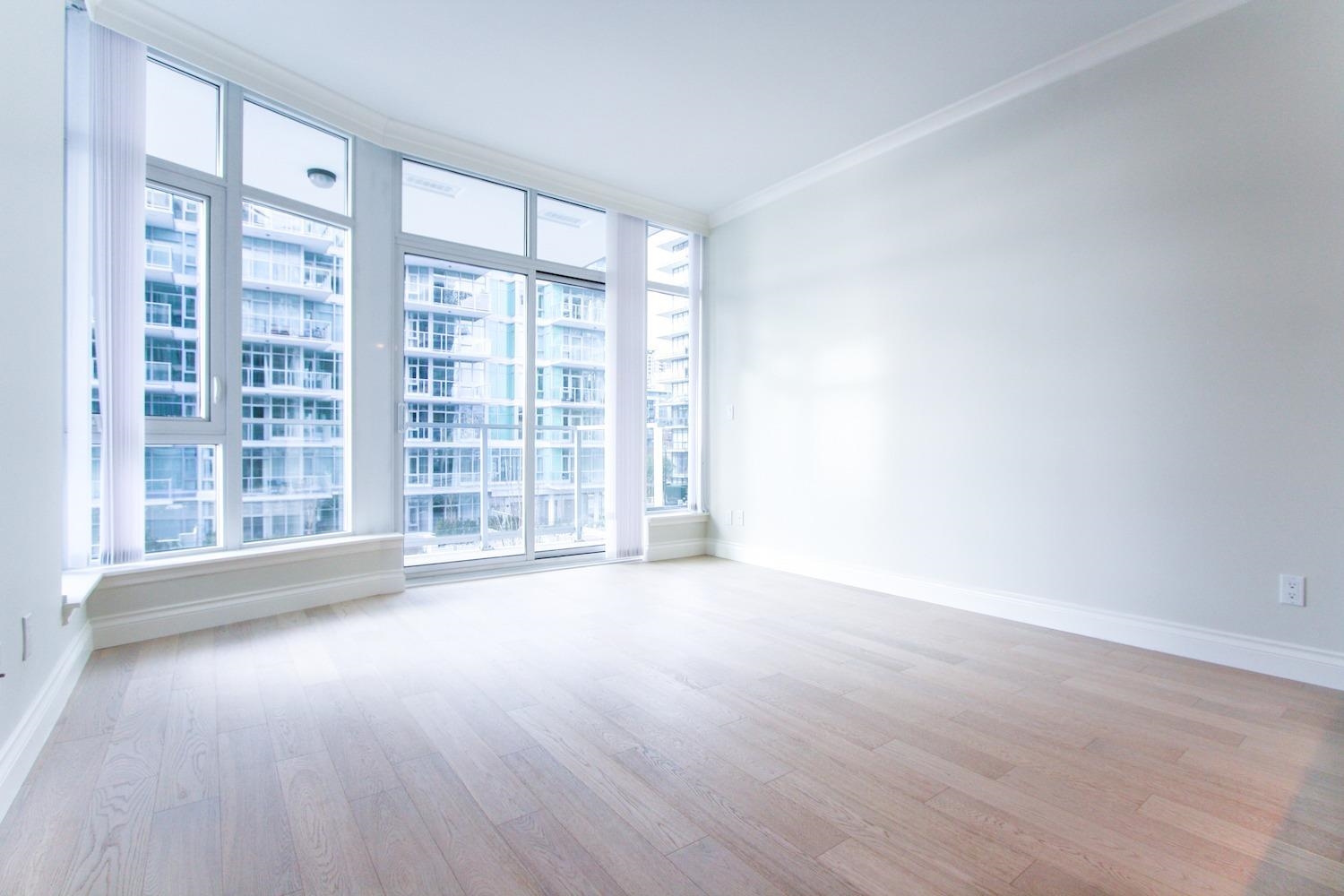 Unit 1006 - 199 Victory Ship Way, North Vancouver 5