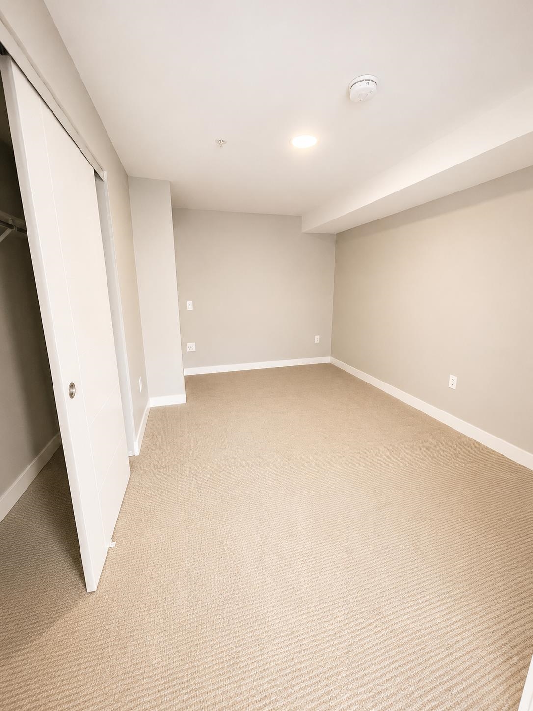 Unit 415 - 408 East Columbia, New Westminster 4