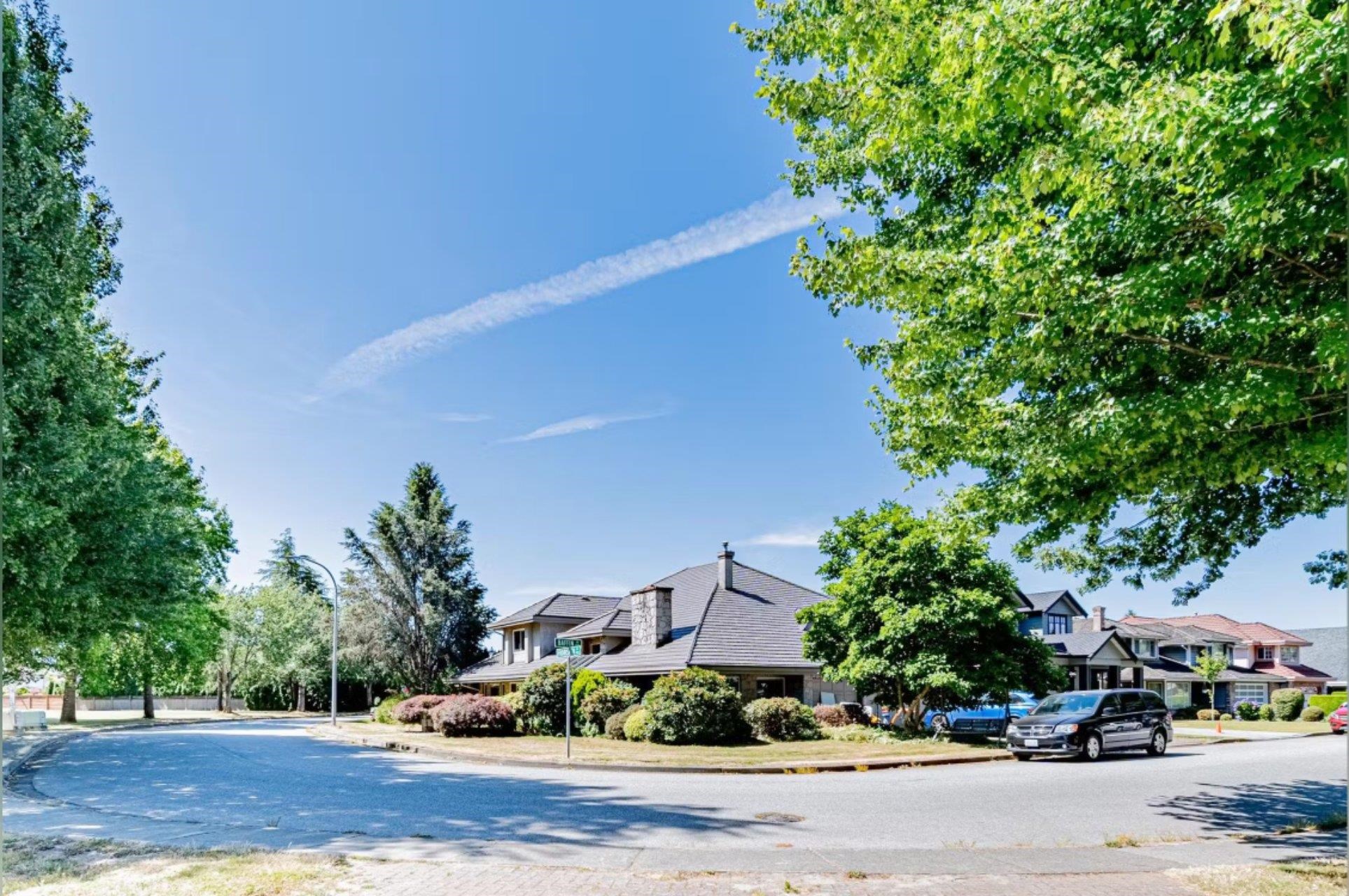 7215 Frobisher Drive, Richmond 4