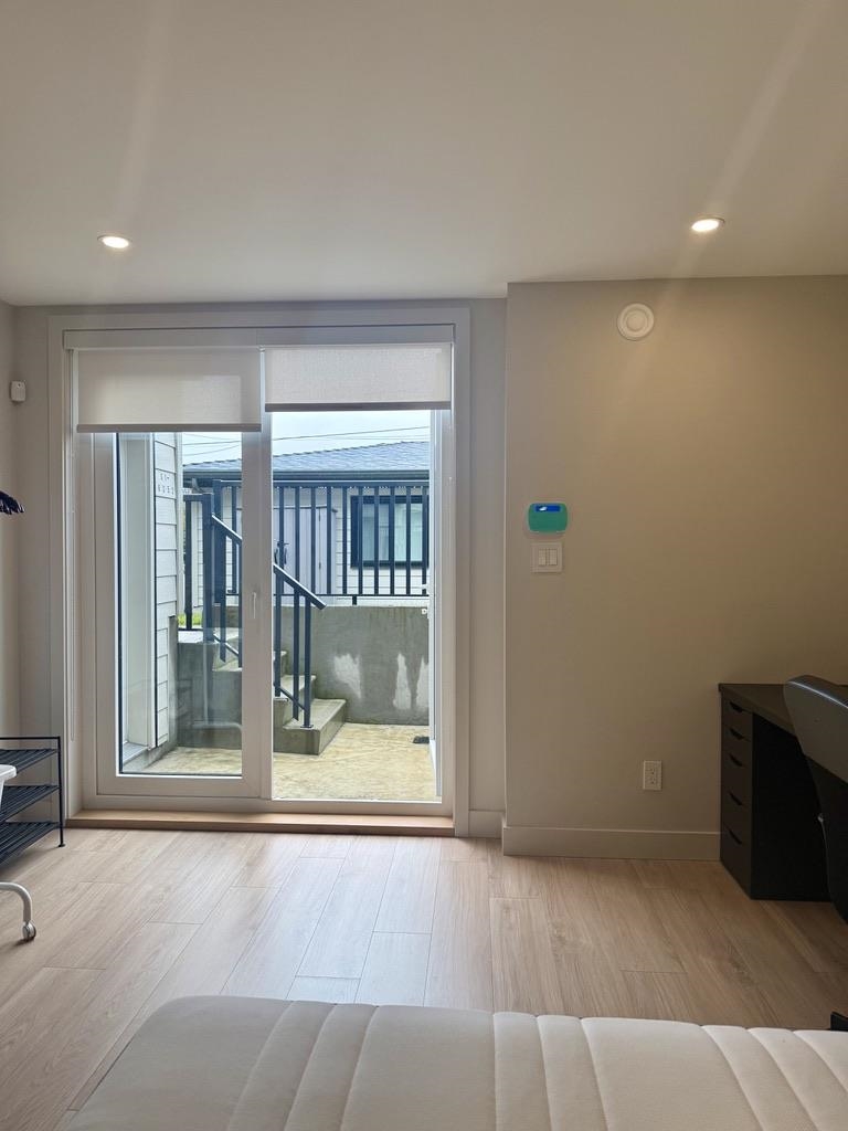 Unit studio - 6252 Kitchener Street, Burnaby 4