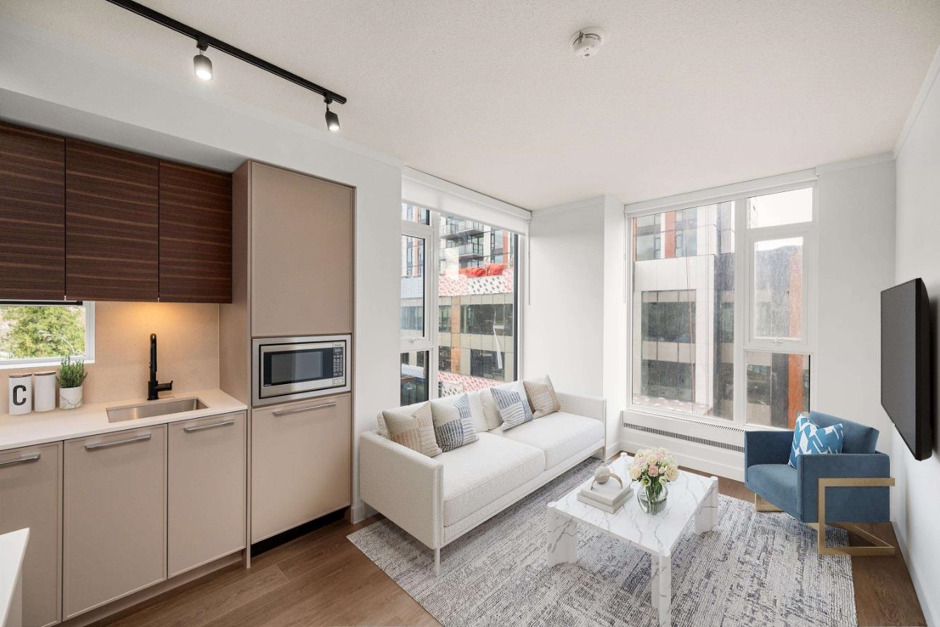 Unit 410 - 13725 George Jct, Surrey 2