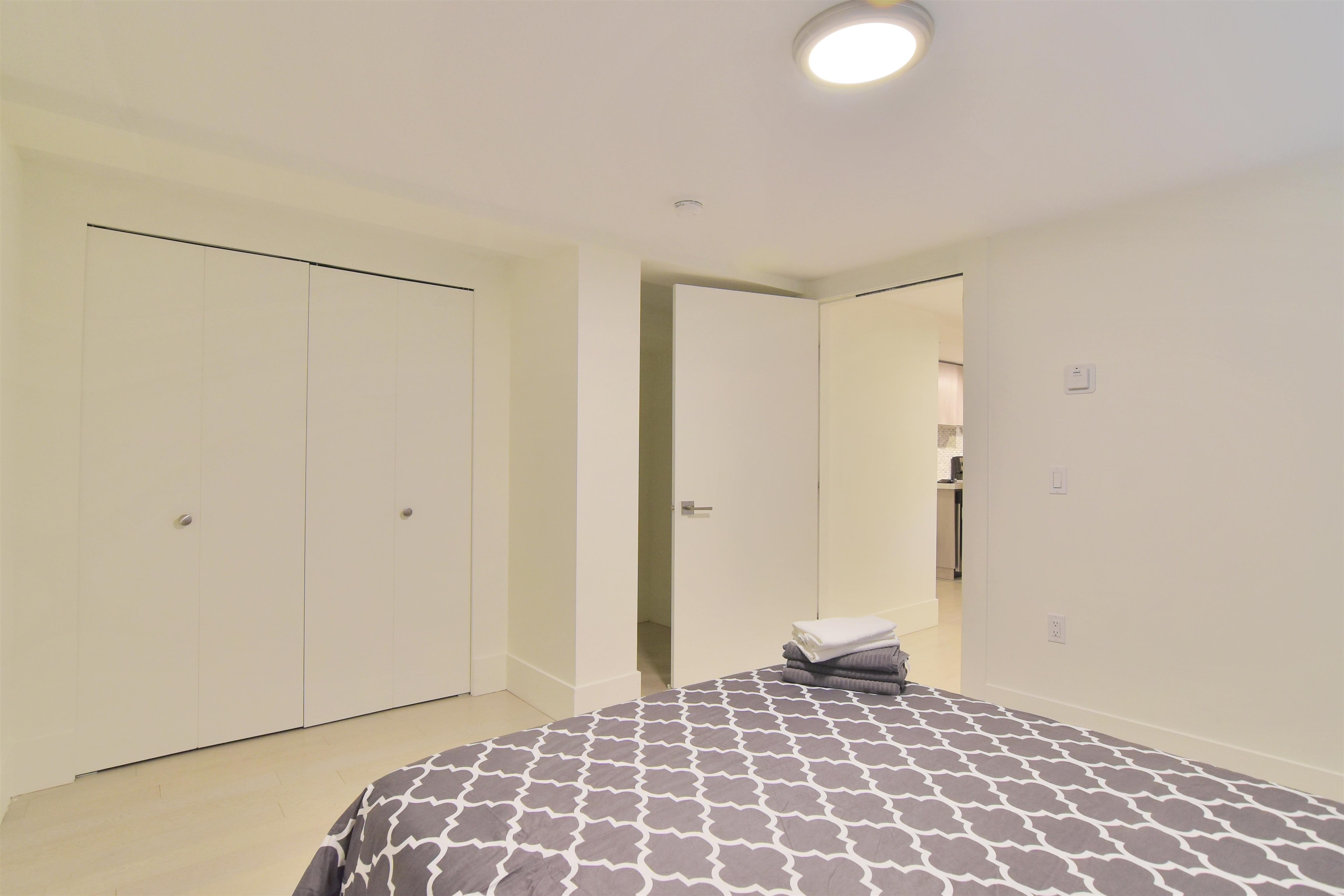 Unit 2 - 1425 Haro Street, Vancouver 5