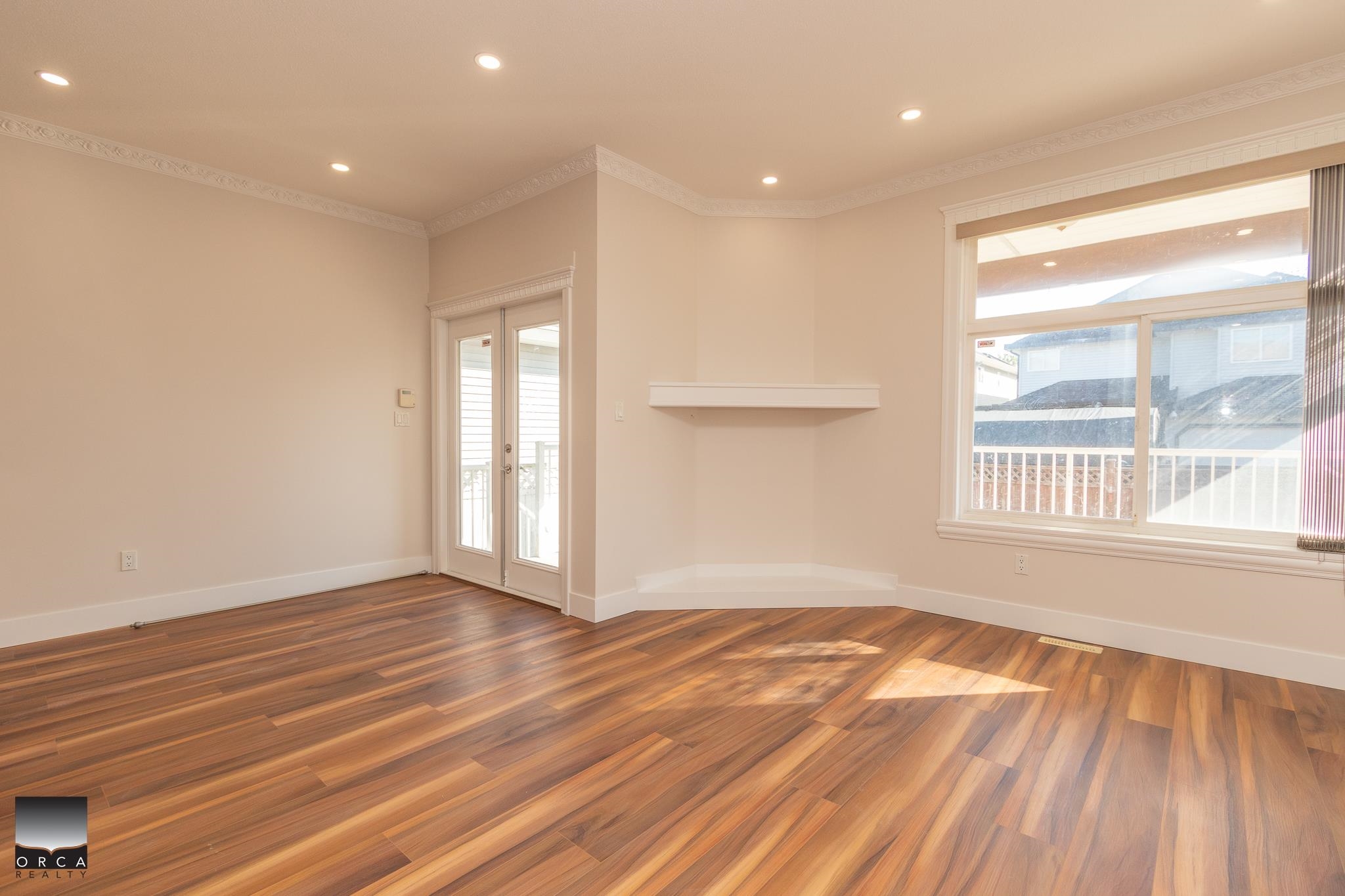 19130 69a Avenue, Surrey 5